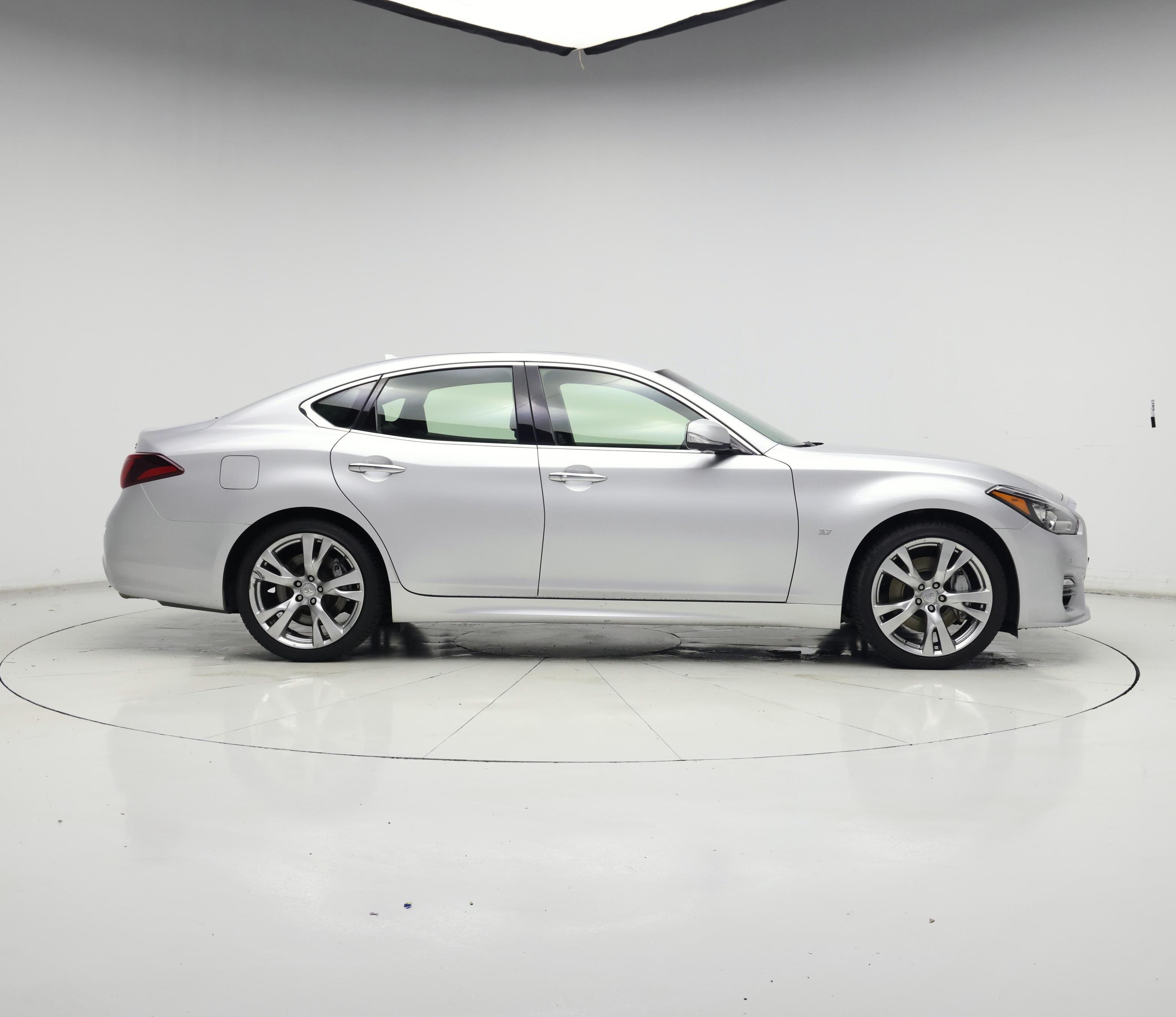 Thumbnail: 2015 INFINITI Q70 - 7