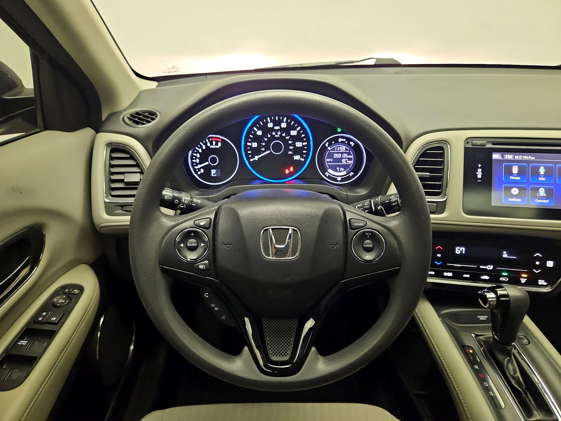 Thumbnail: 2017 Honda HR-V - 10