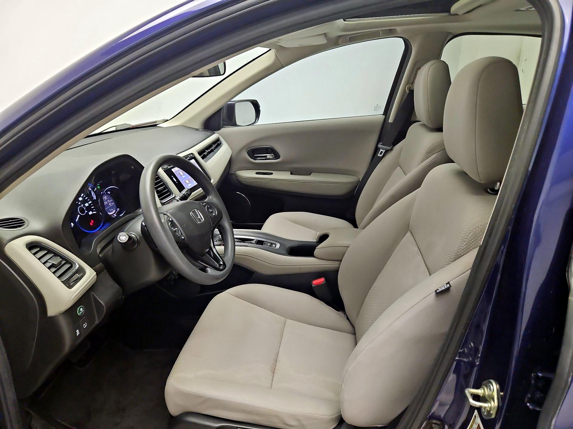 Thumbnail: 2017 Honda HR-V - 11