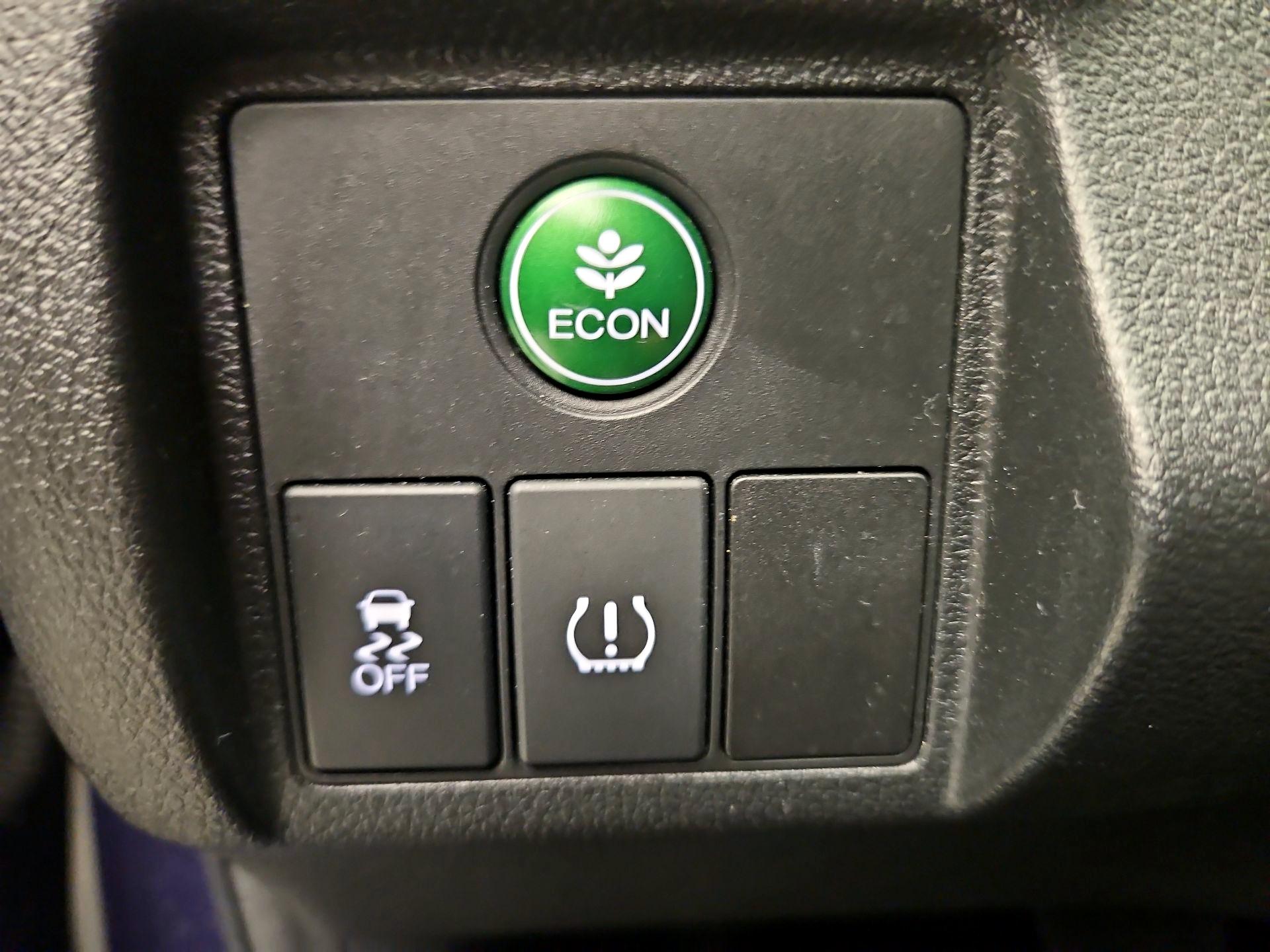 Thumbnail: 2017 Honda HR-V - 13