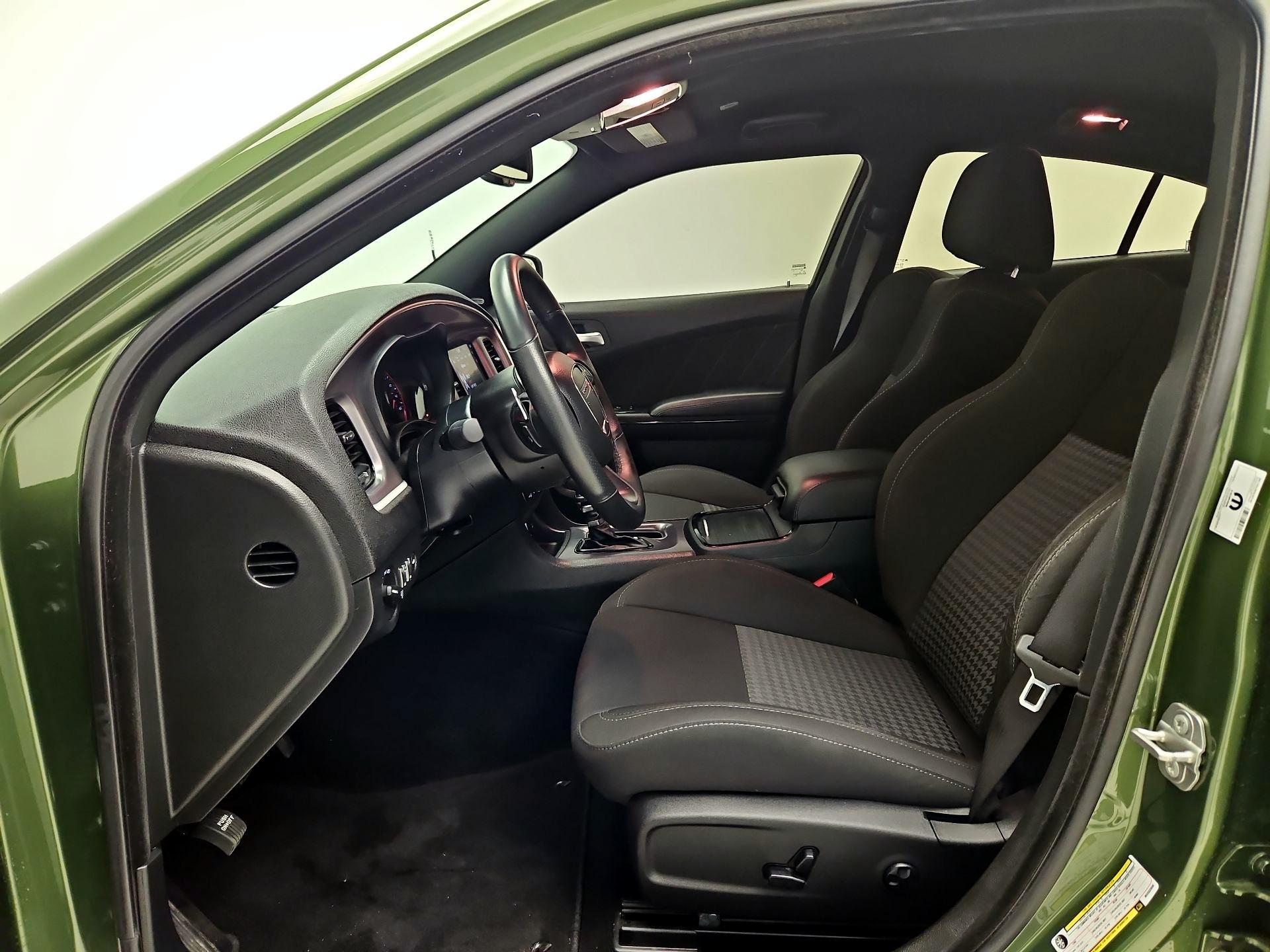 Thumbnail: 2021 Dodge Charger - 11