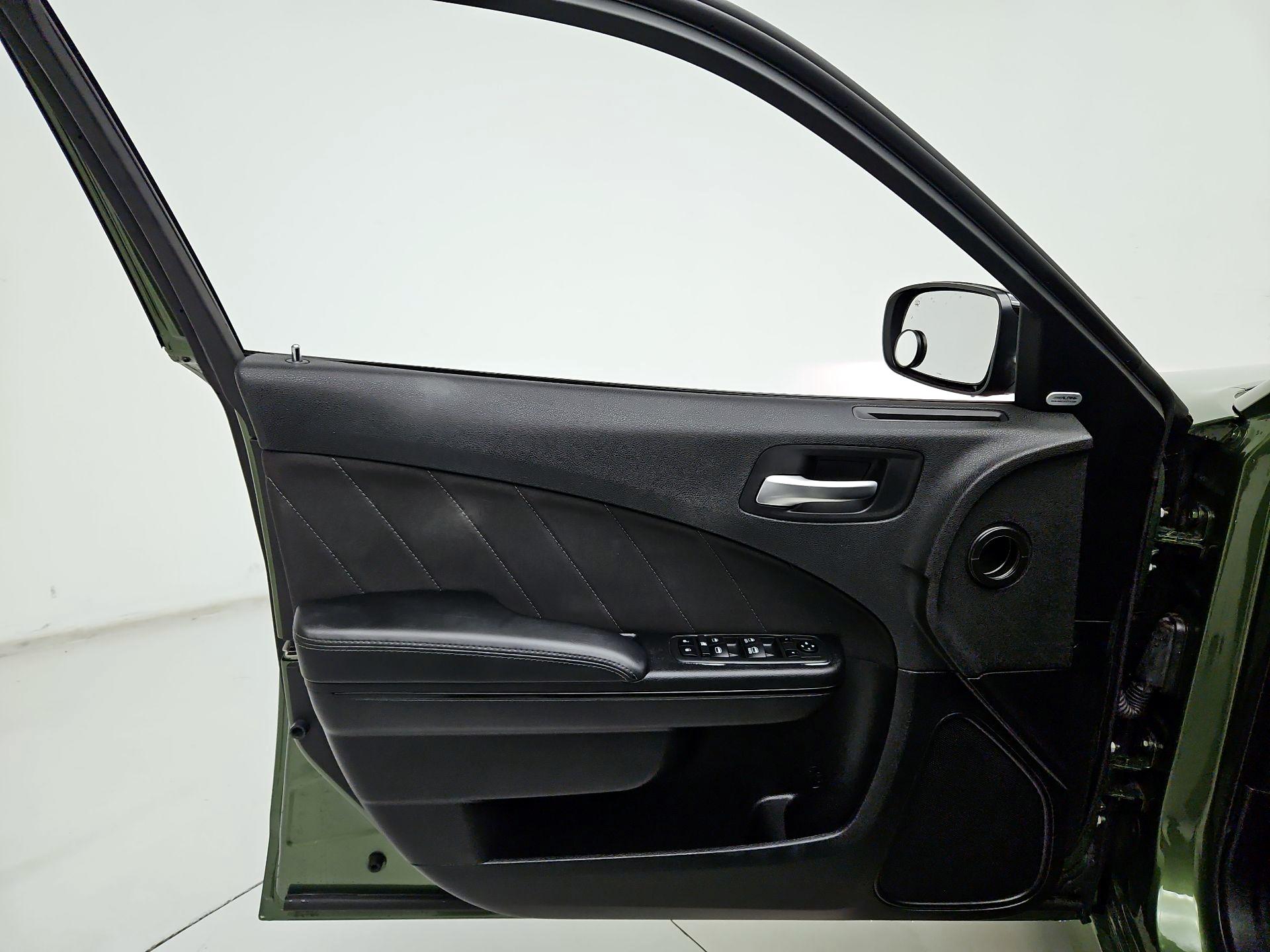 Thumbnail: 2021 Dodge Charger - 12