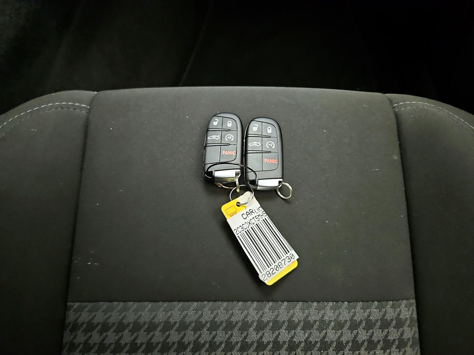 Thumbnail: 2021 Dodge Charger - 20