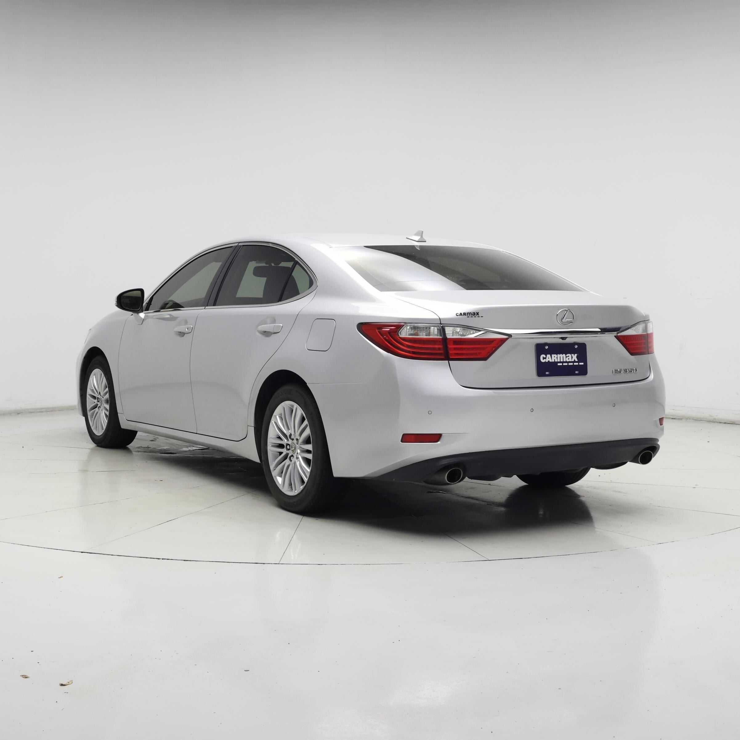 Thumbnail: 2014 Lexus ES - 2