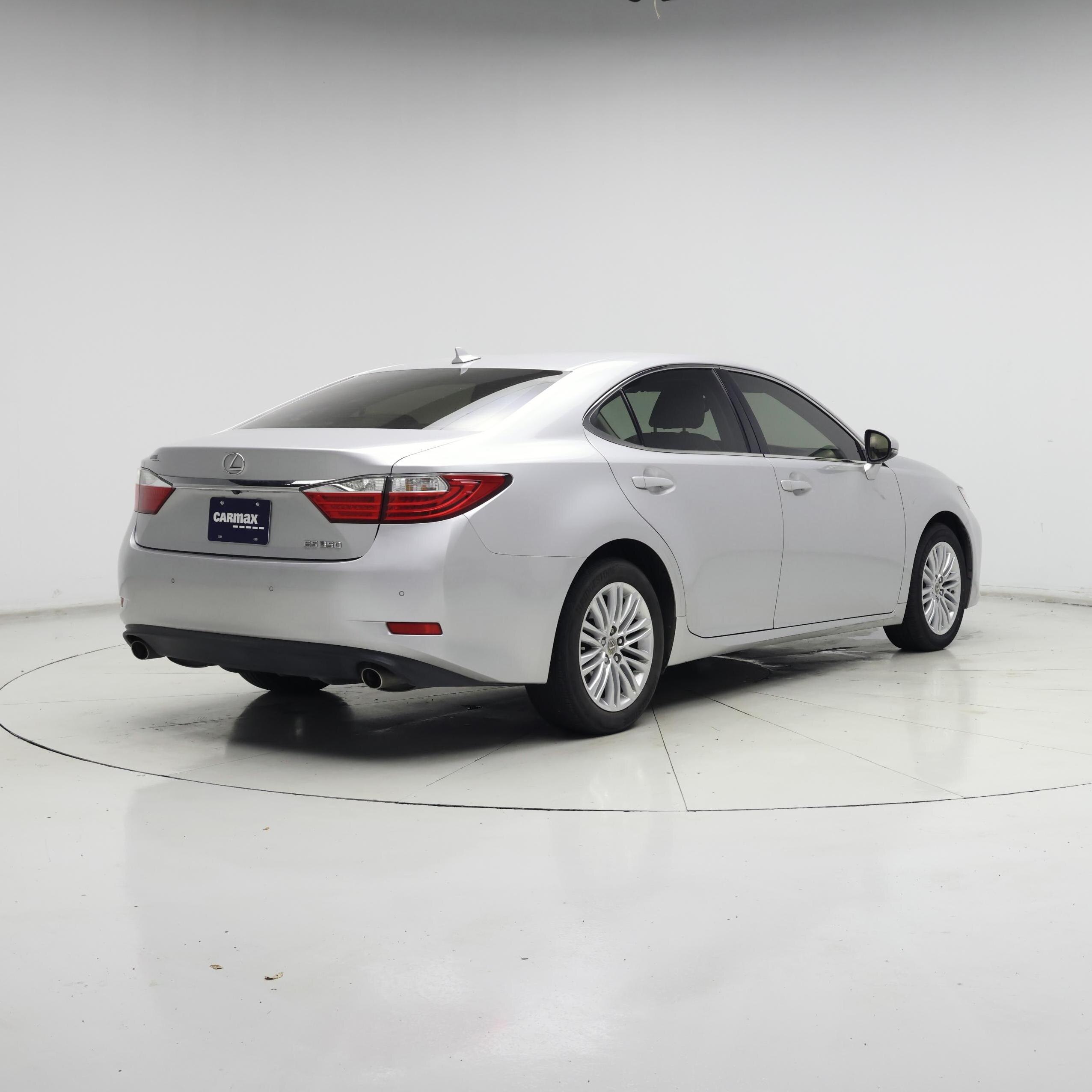 Thumbnail: 2014 Lexus ES - 8
