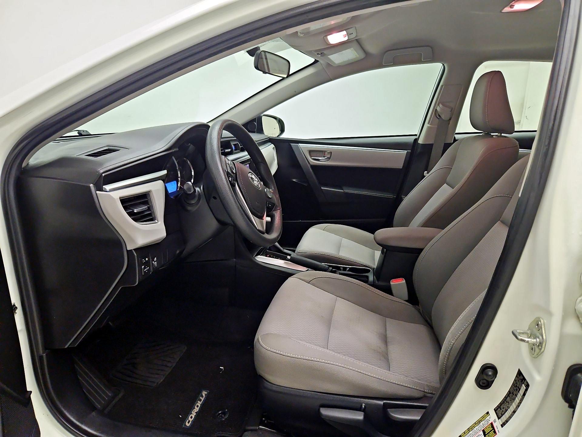 Thumbnail: 2015 Toyota Corolla - 11