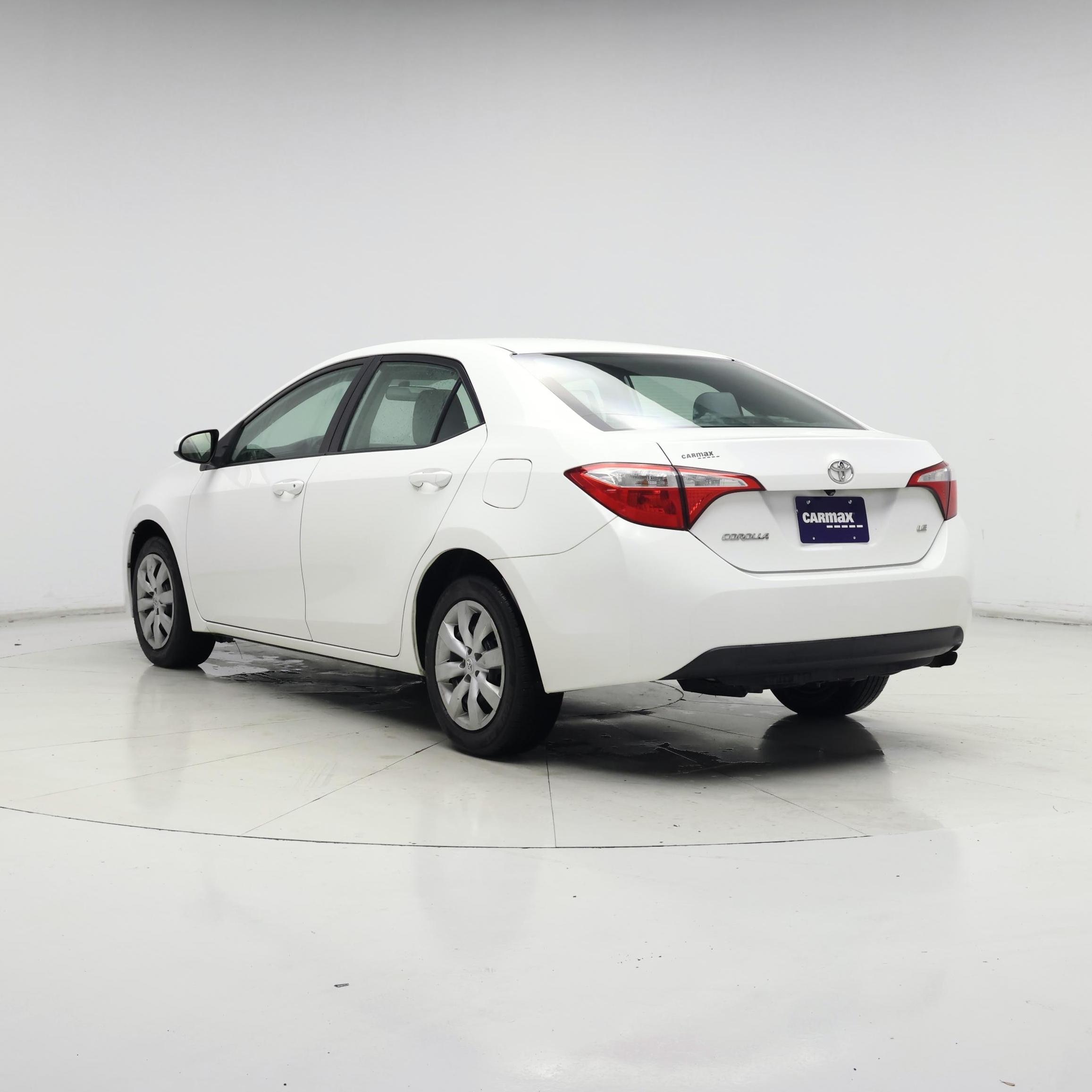 Thumbnail: 2015 Toyota Corolla - 2
