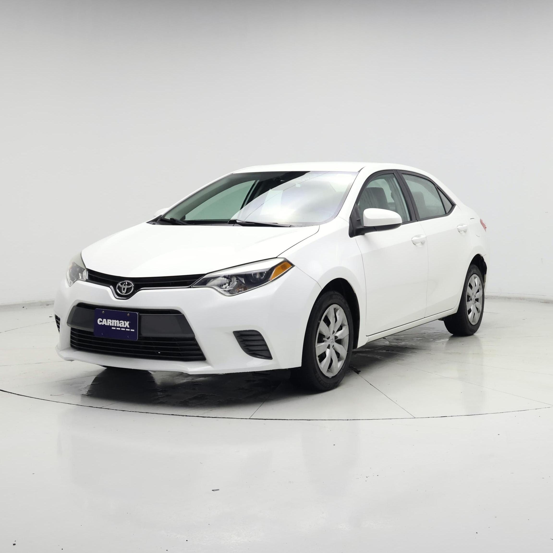 Thumbnail: 2015 Toyota Corolla - 4