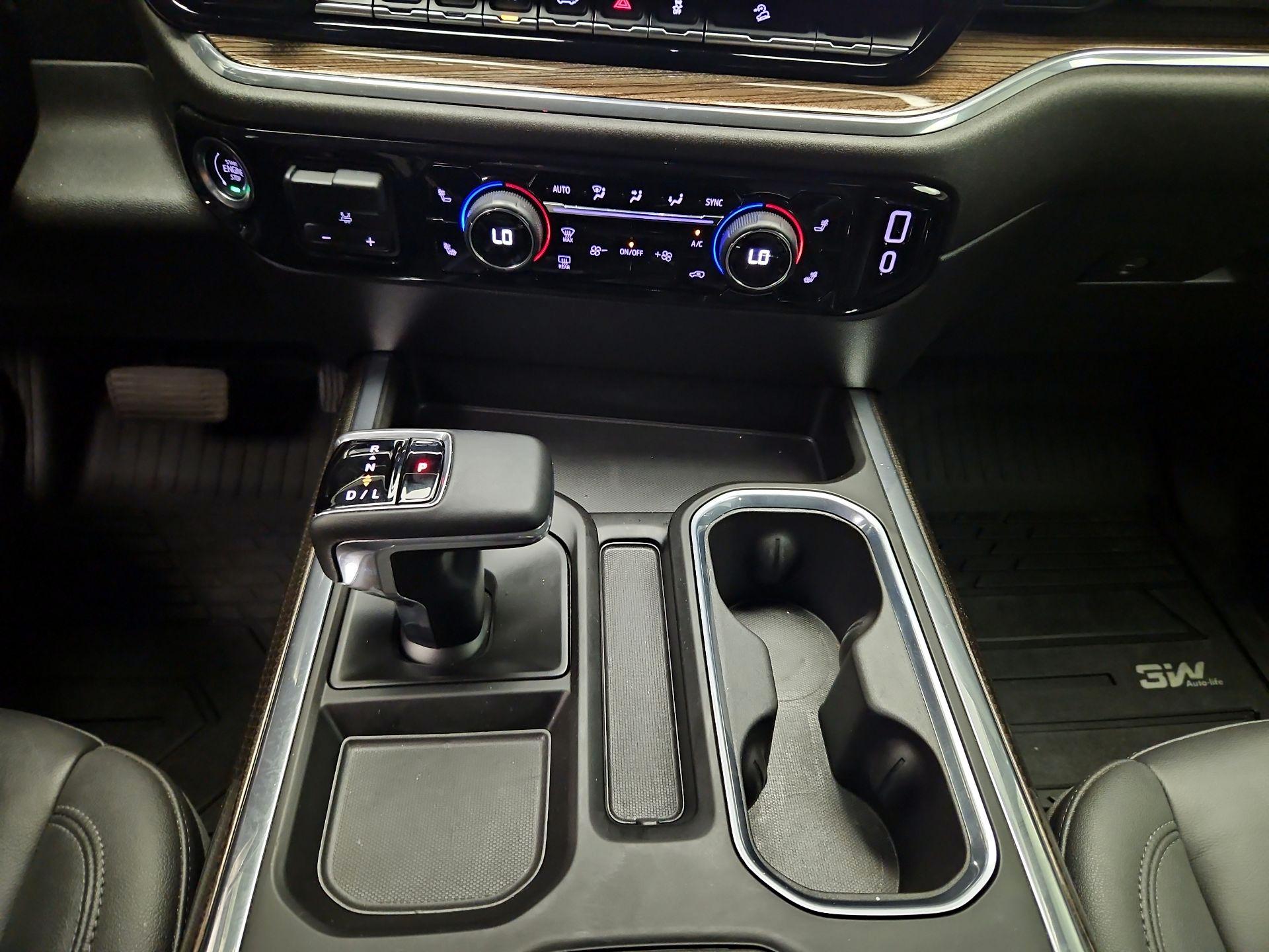 Thumbnail: 2025 Chevrolet Silverado 1500 - 17