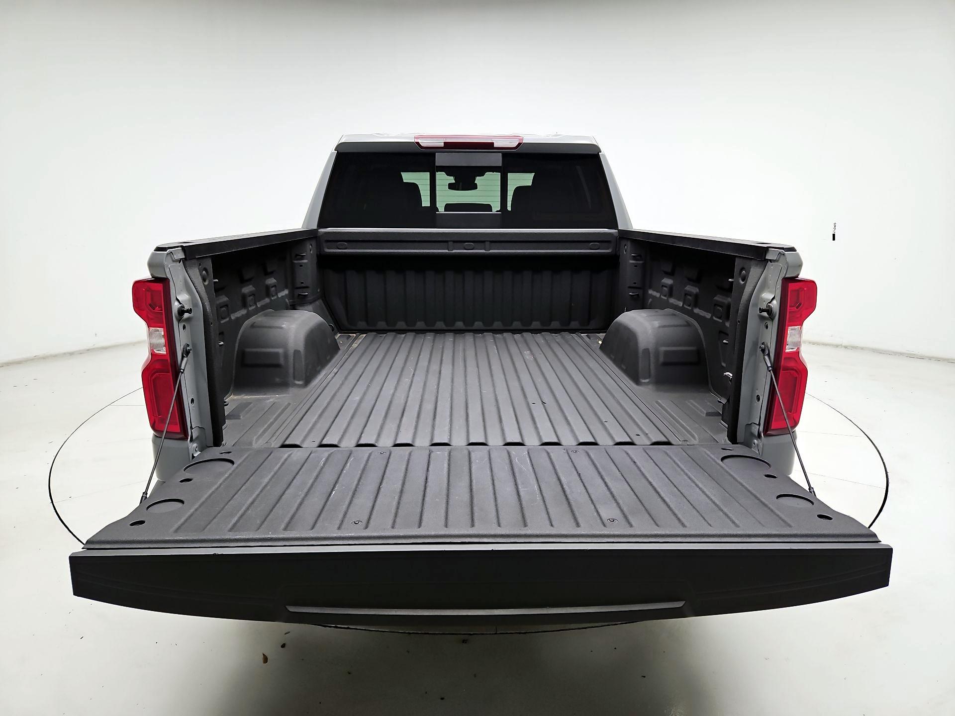 Thumbnail: 2025 Chevrolet Silverado 1500 - 19