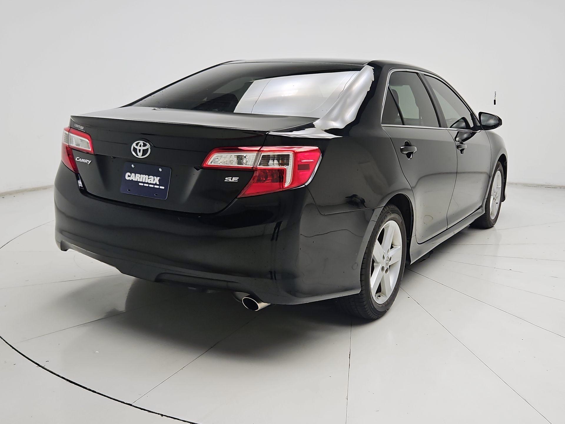 Thumbnail: 2014 Toyota Camry - 5