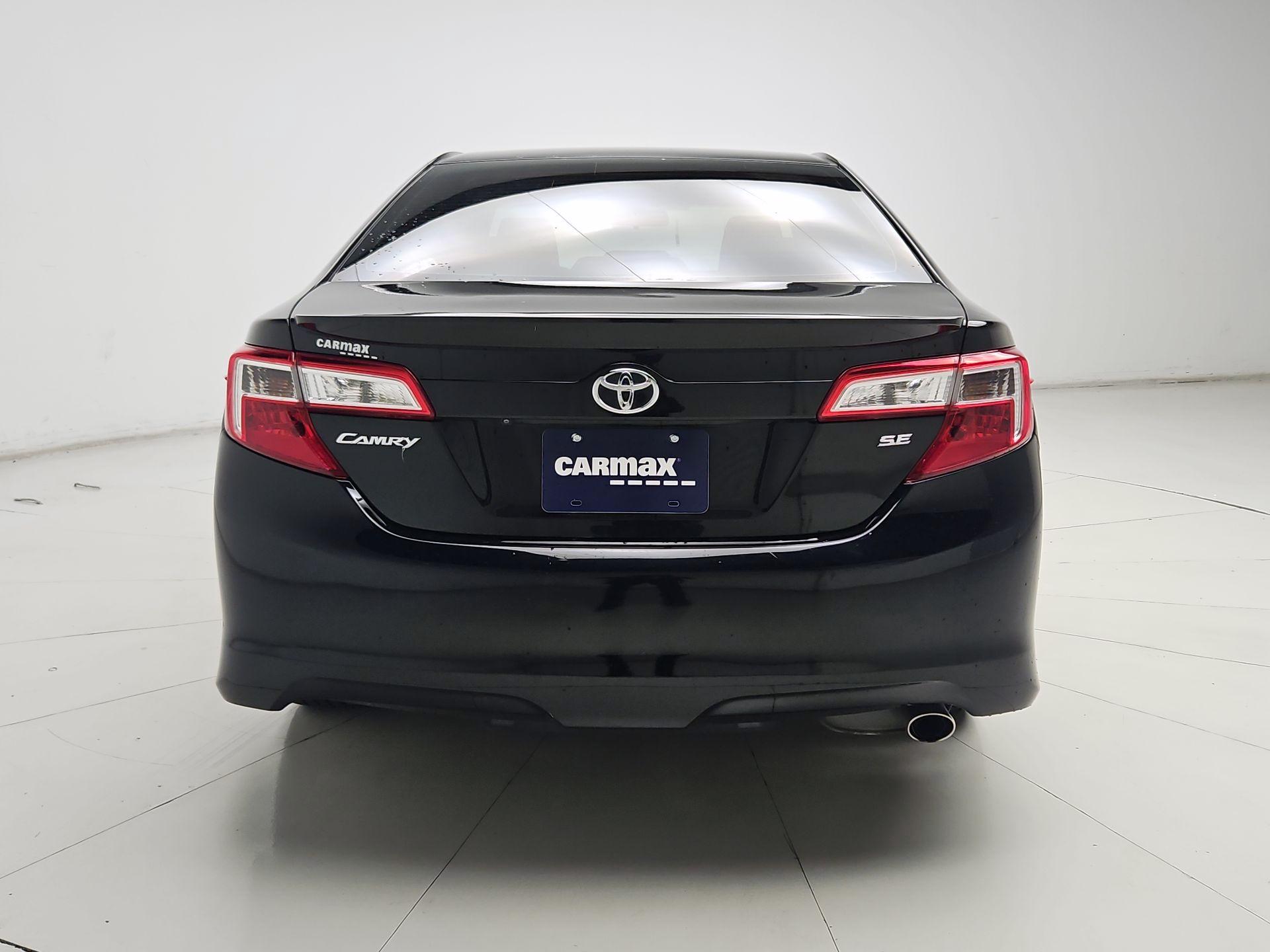 Thumbnail: 2014 Toyota Camry - 6