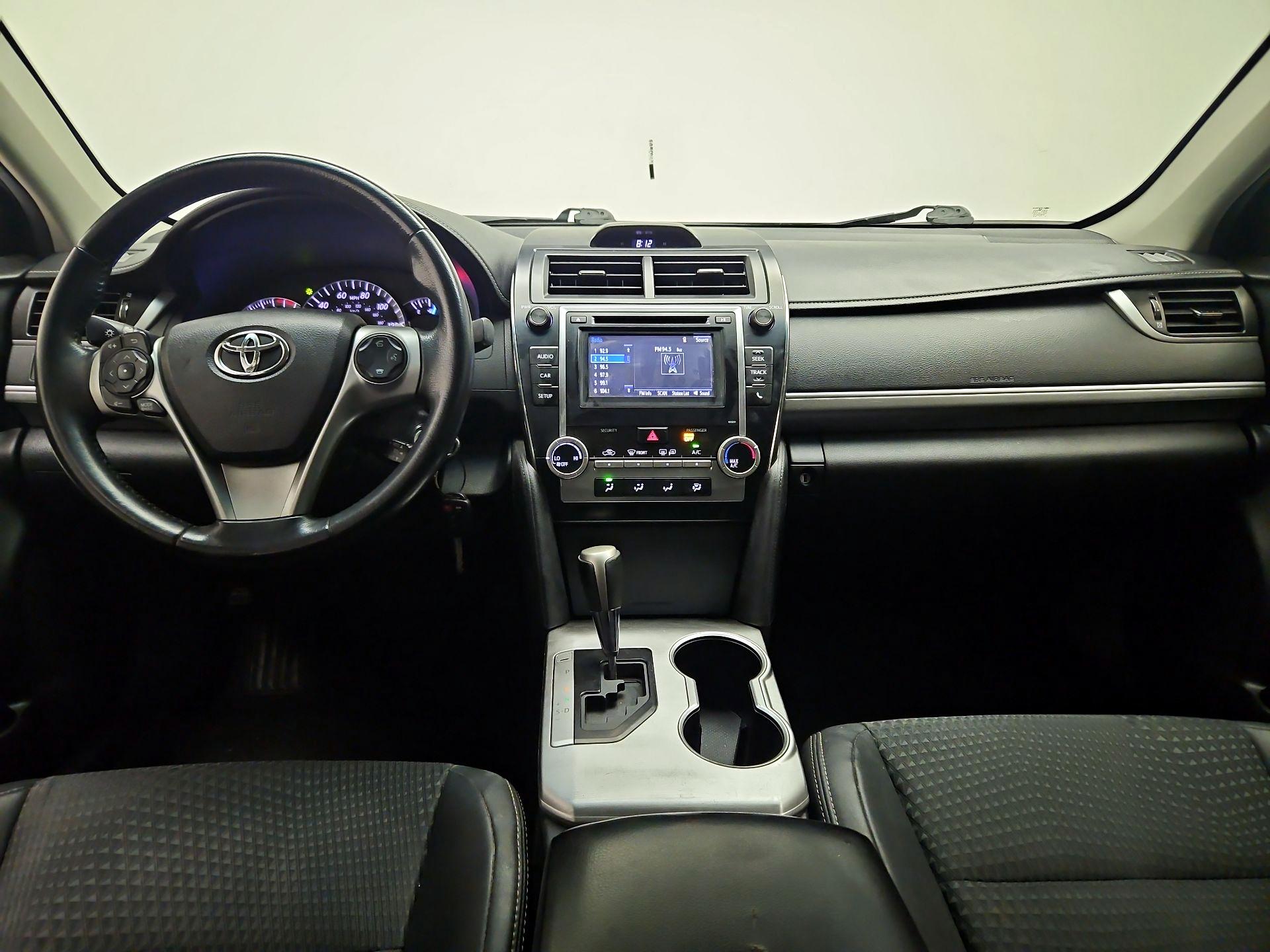 Thumbnail: 2014 Toyota Camry - 8