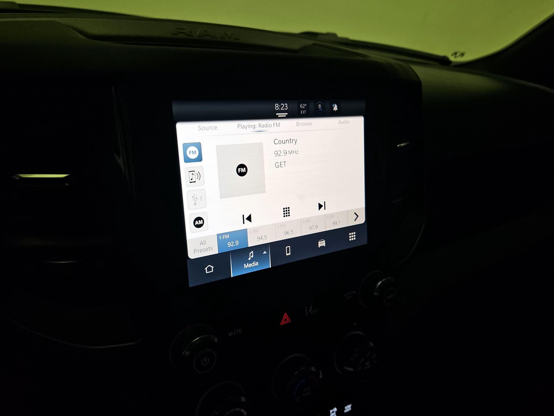 Thumbnail: 2025 RAM 1500 - 15