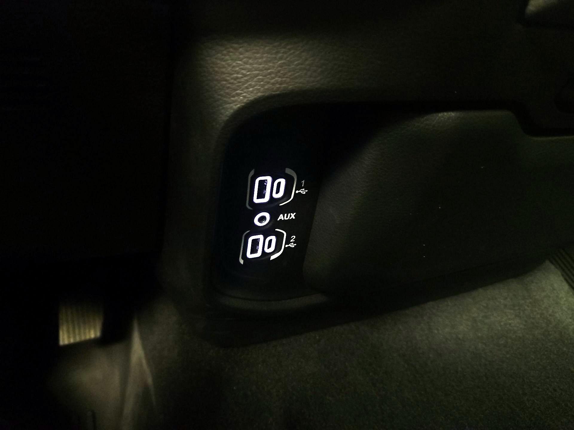 Thumbnail: 2025 RAM 1500 - 18