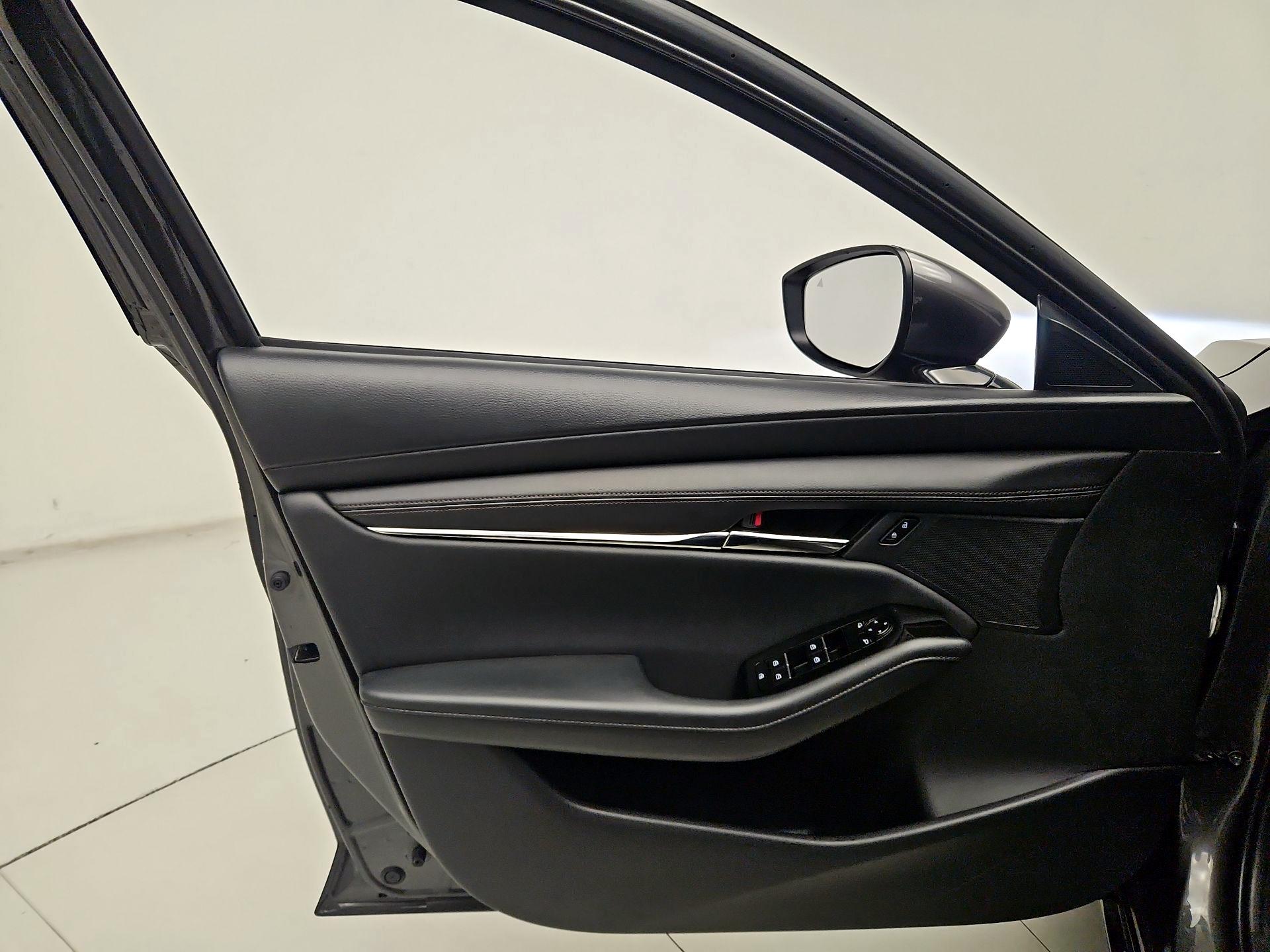 Thumbnail: 2025 Mazda Mazda3 - 12