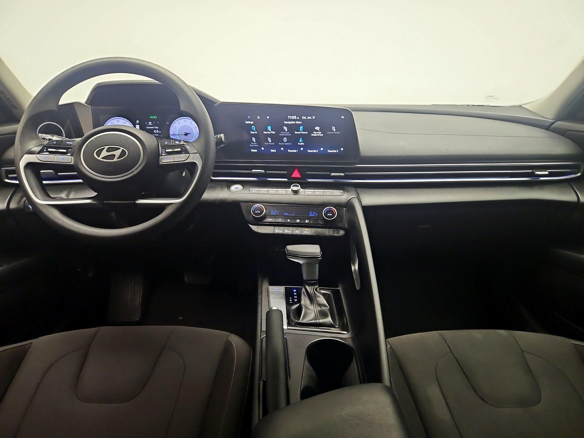 Thumbnail: 2024 Hyundai Elantra - 9