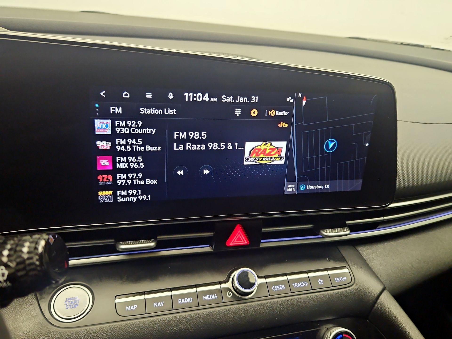 Thumbnail: 2024 Hyundai Elantra - 16