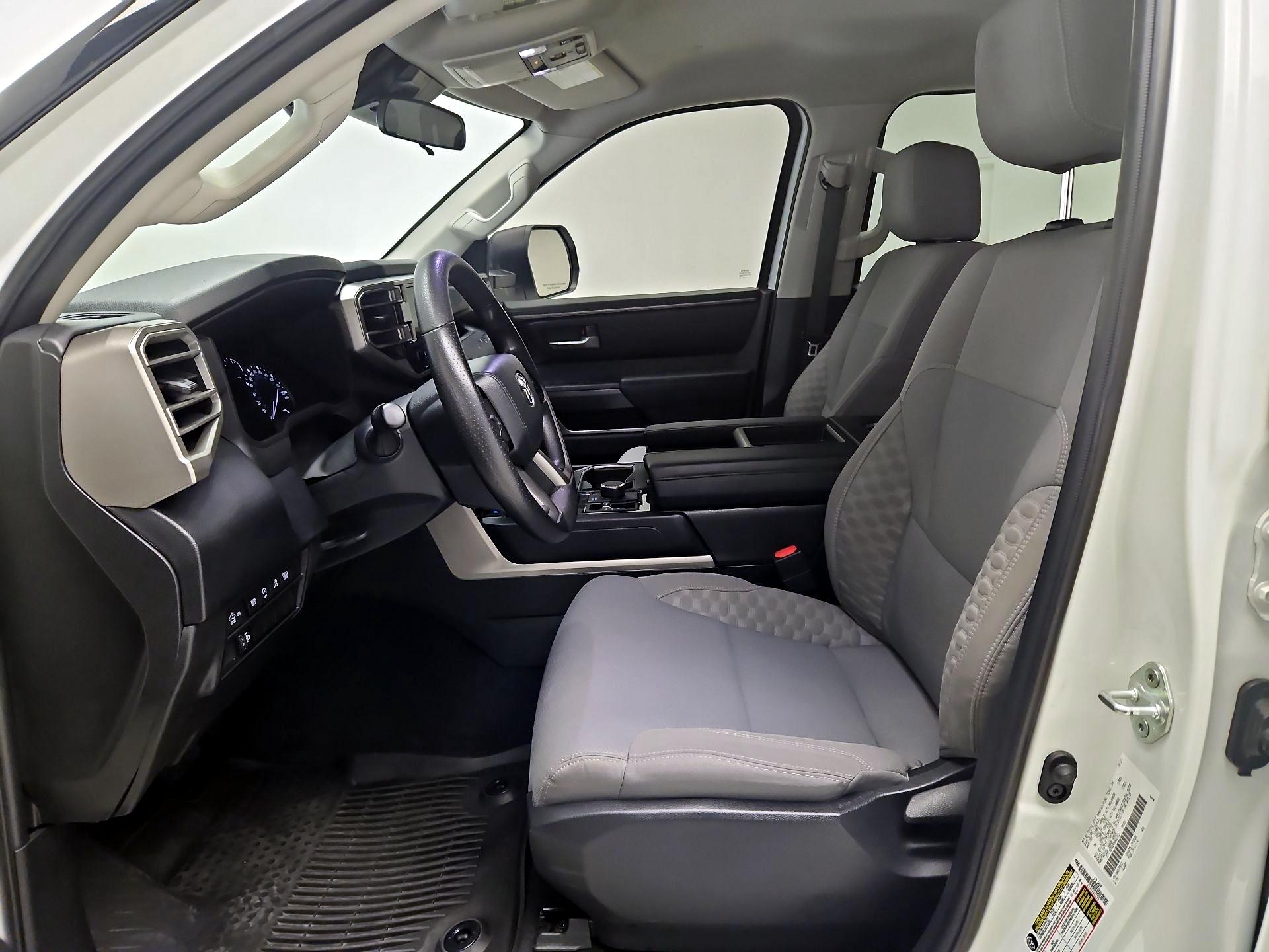 Thumbnail: 2023 Toyota Tundra - 11