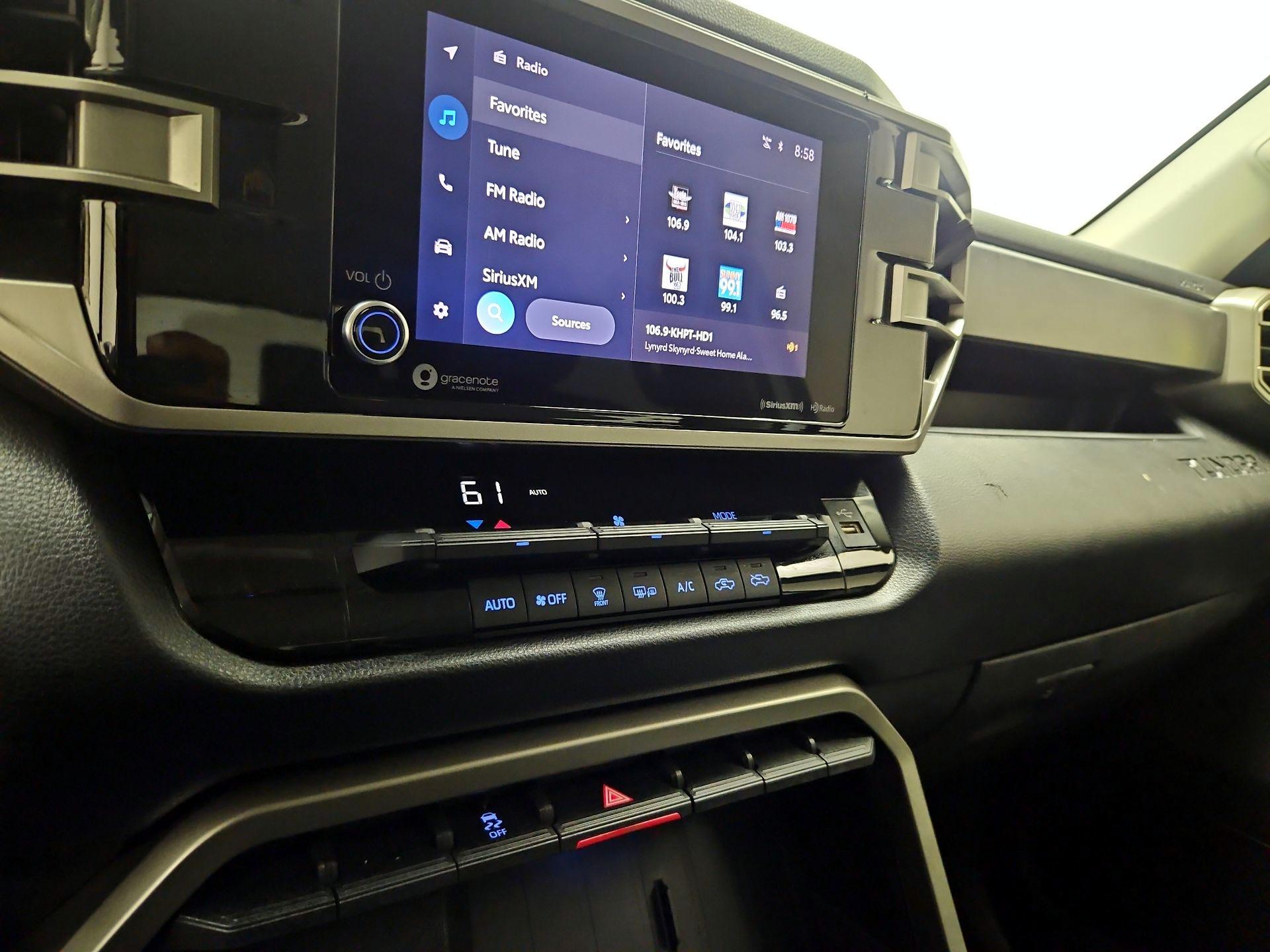 Thumbnail: 2023 Toyota Tundra - 15