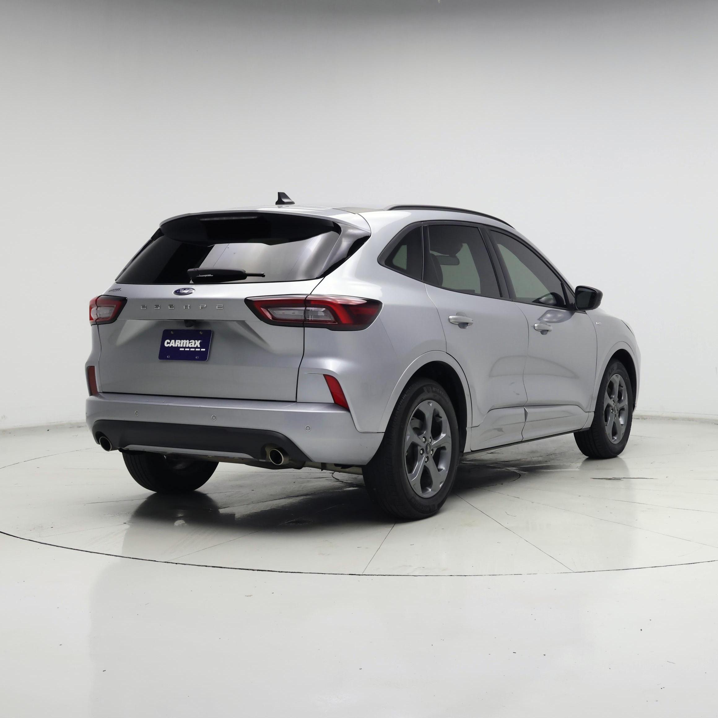 Thumbnail: 2023 Ford Escape - 8