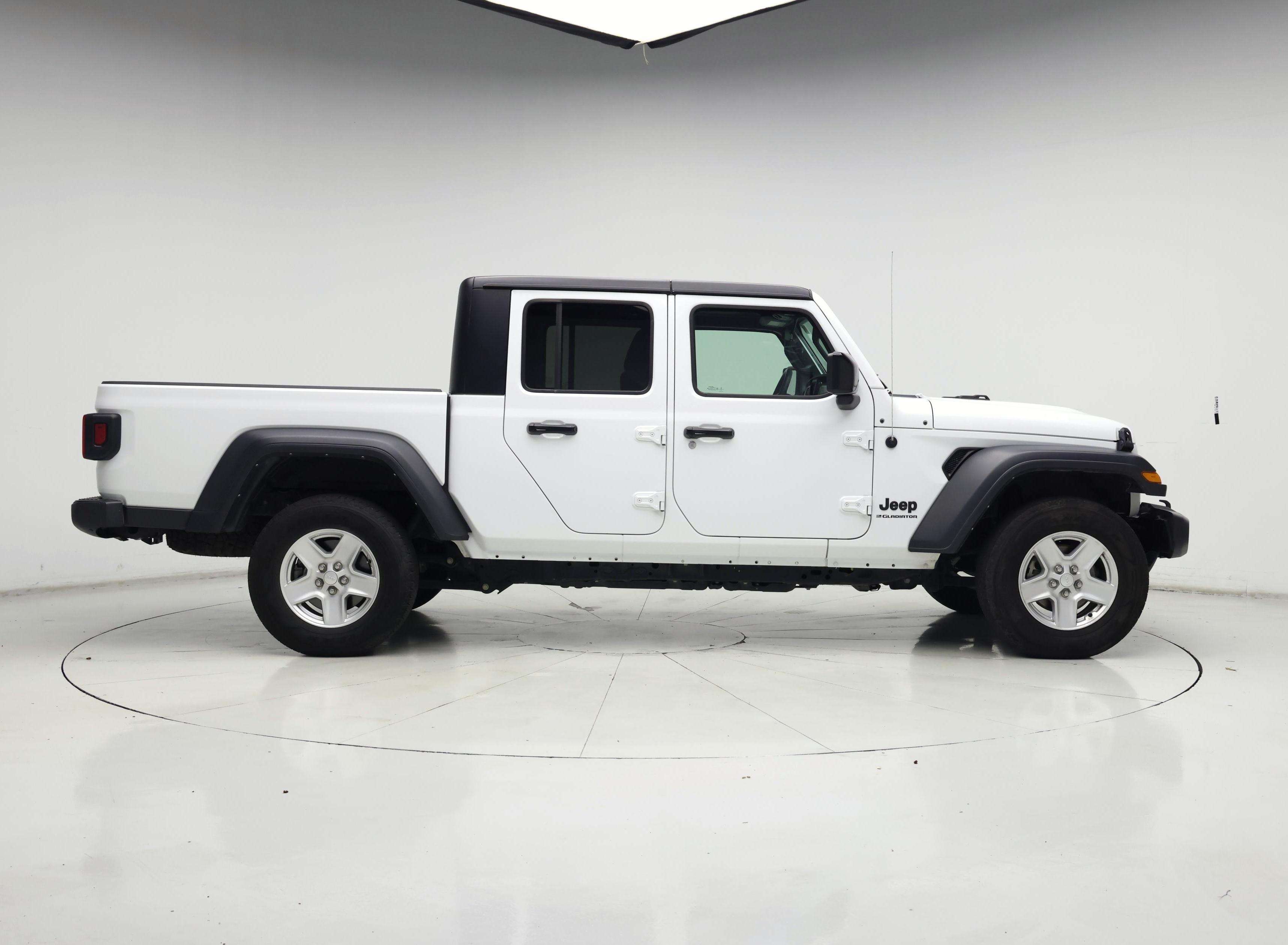 Thumbnail: 2023 Jeep Gladiator - 7