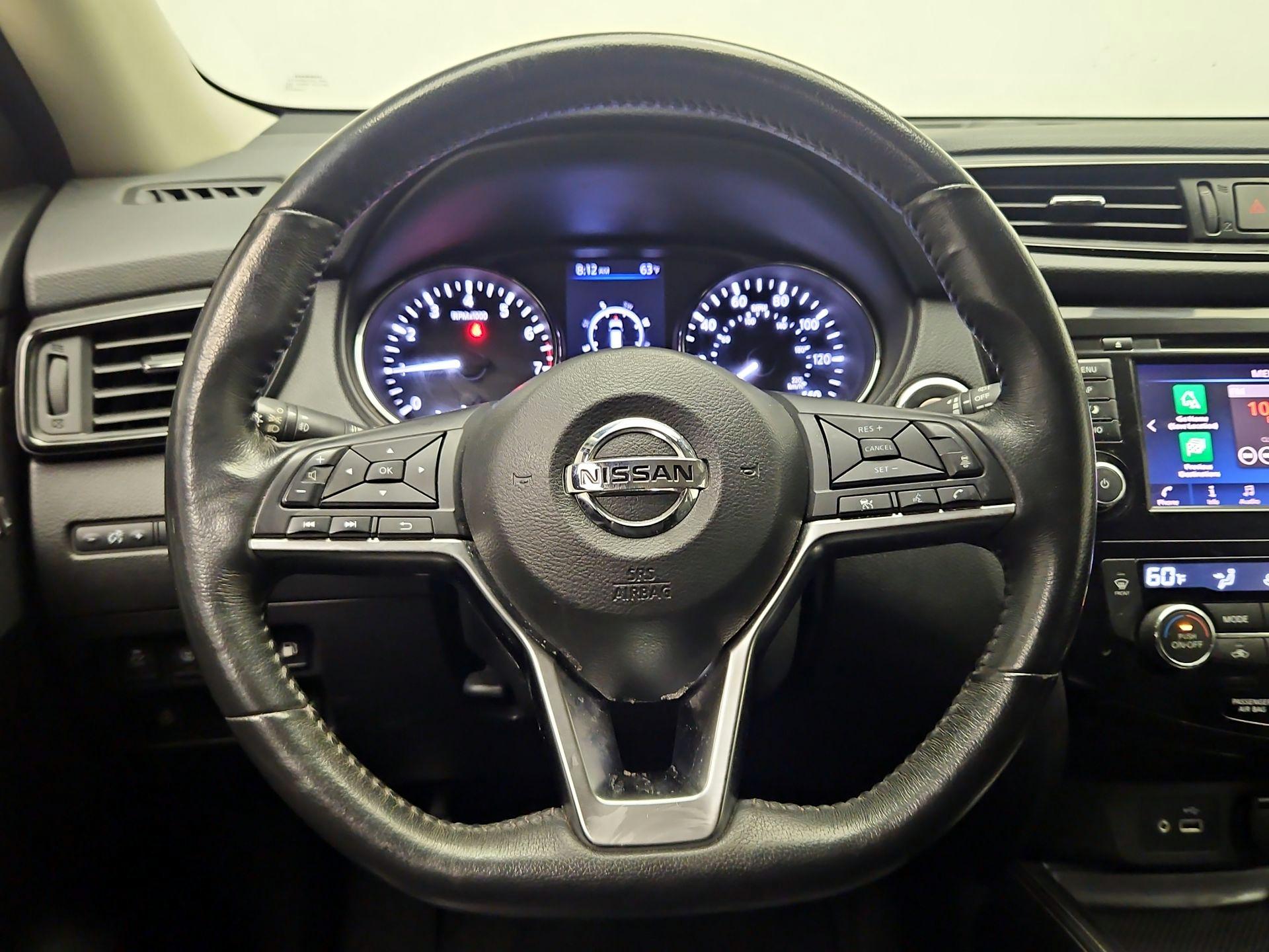 Thumbnail: 2018 Nissan Rogue - 10