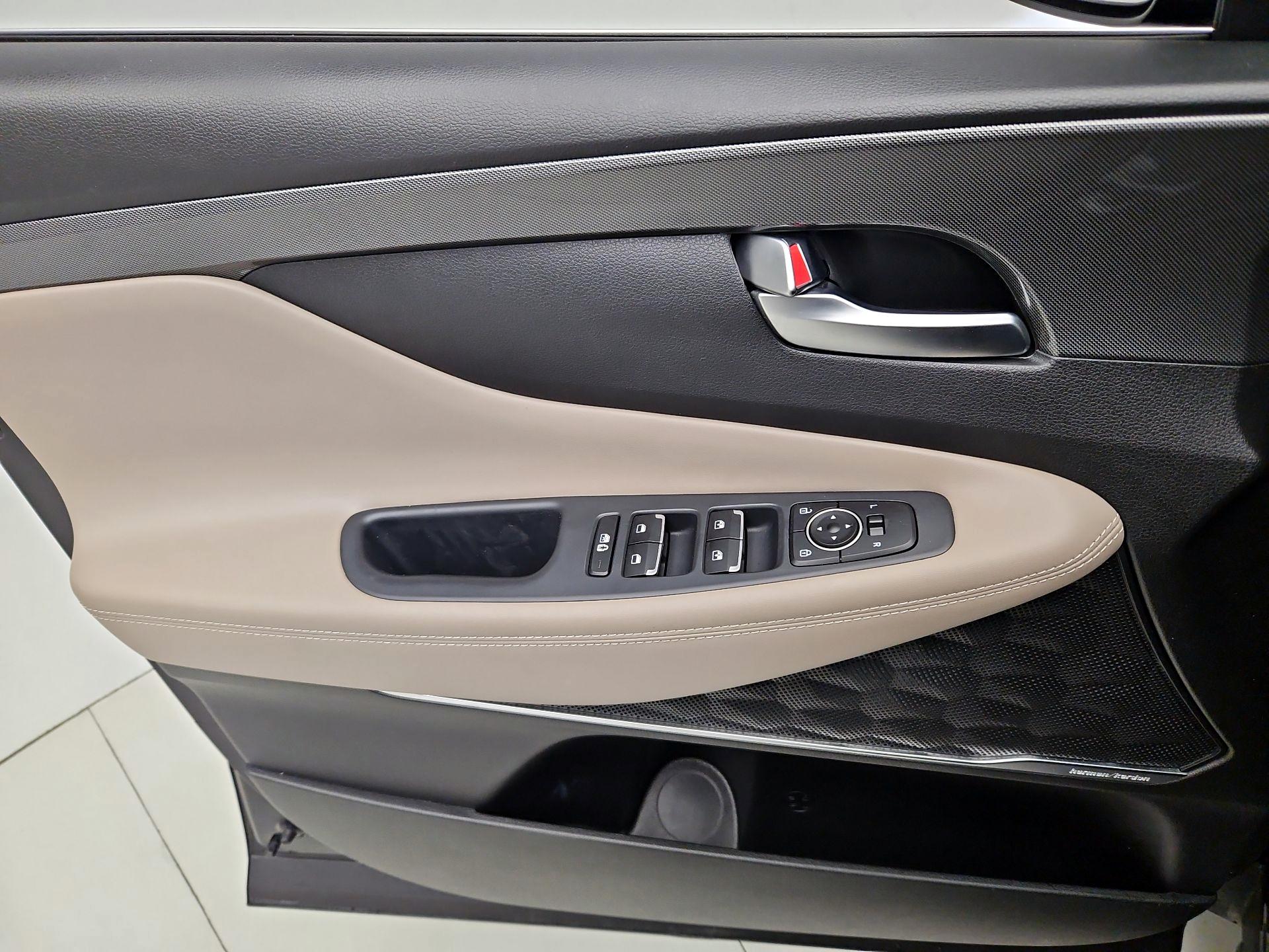 Thumbnail: 2023 Hyundai Santa Fe - 12