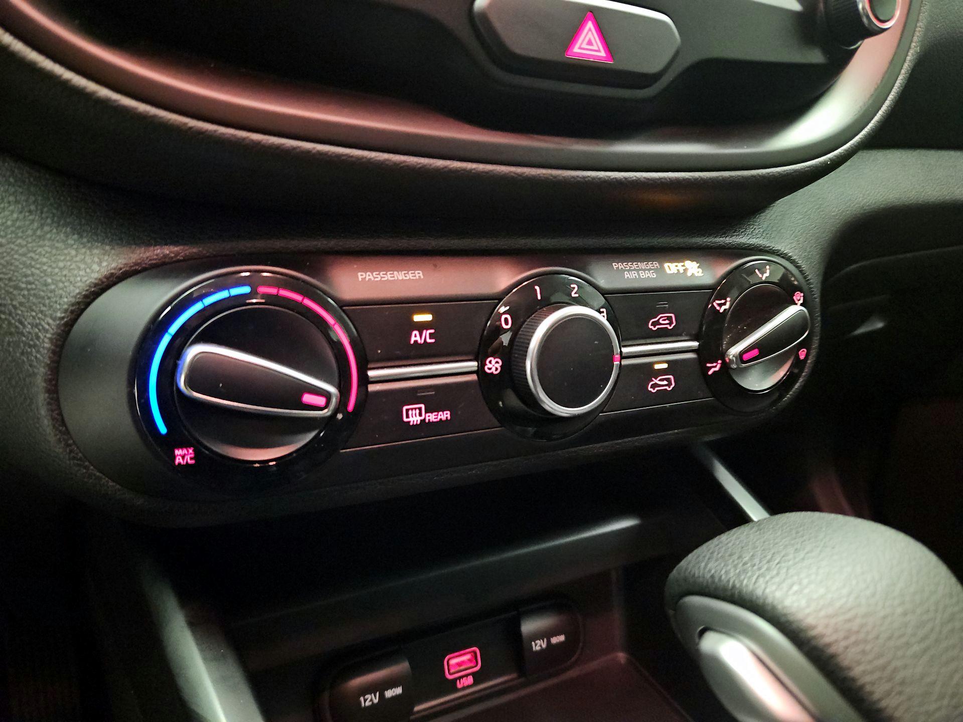 Thumbnail: 2021 Kia Soul - 16