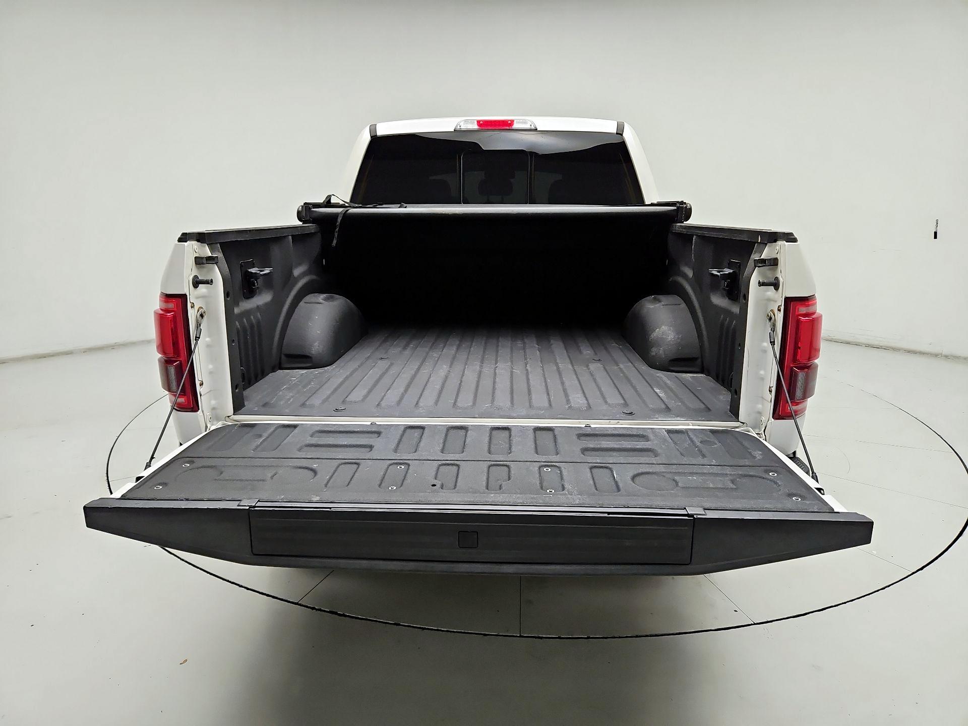 Thumbnail: 2017 Ford F-150 - 19