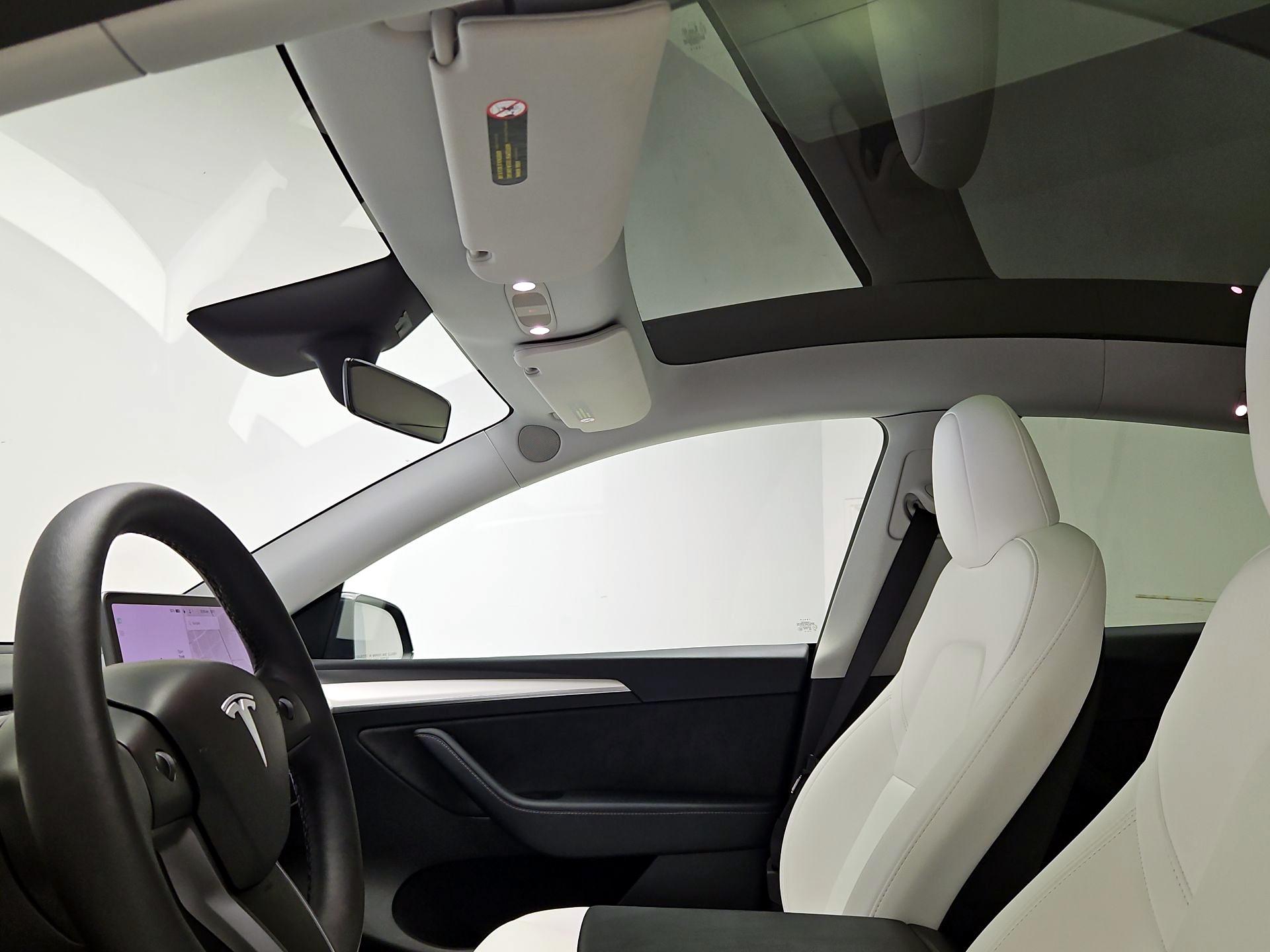 Thumbnail: 2024 Tesla Model Y - 18