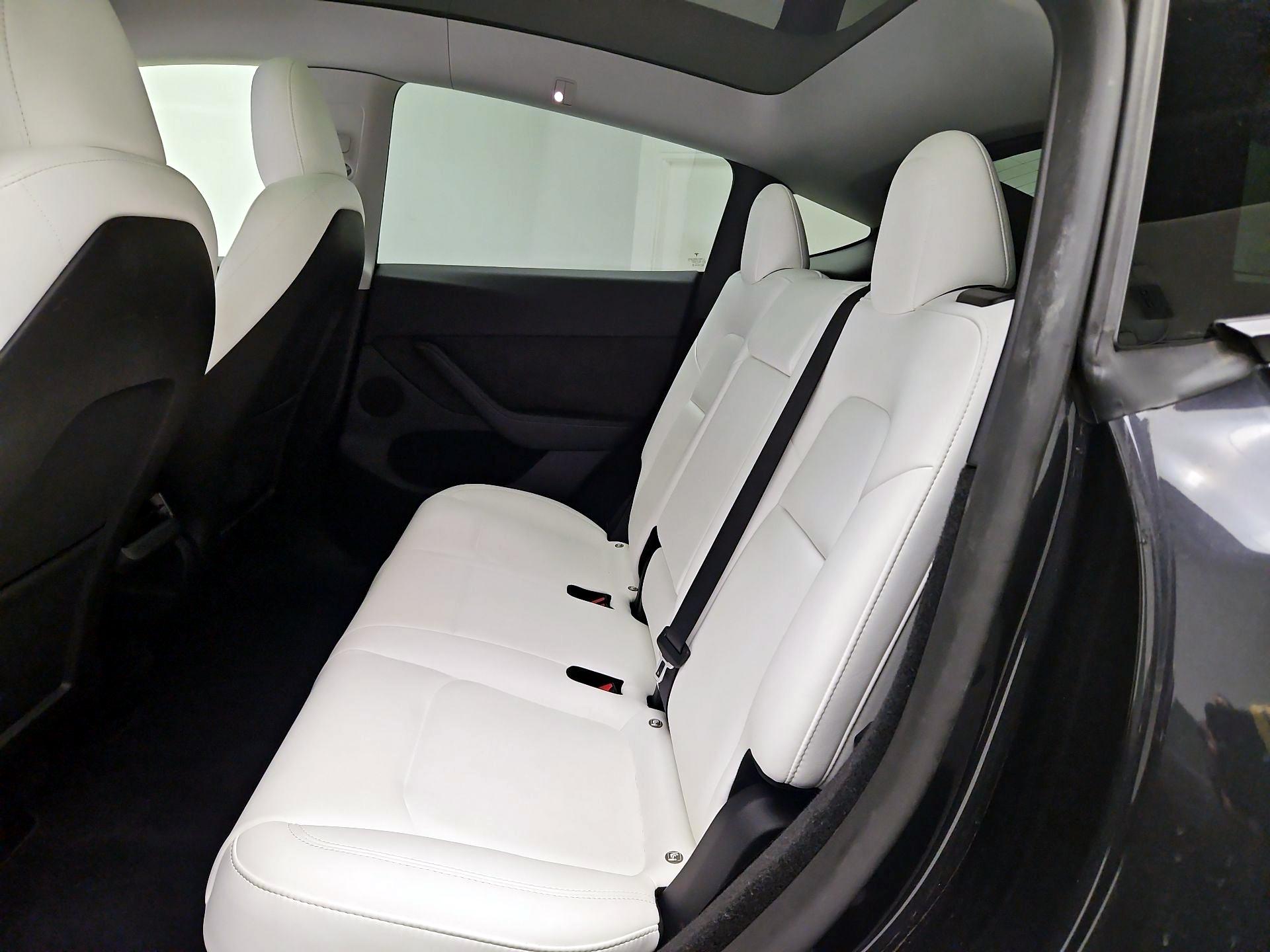 Thumbnail: 2024 Tesla Model Y - 19