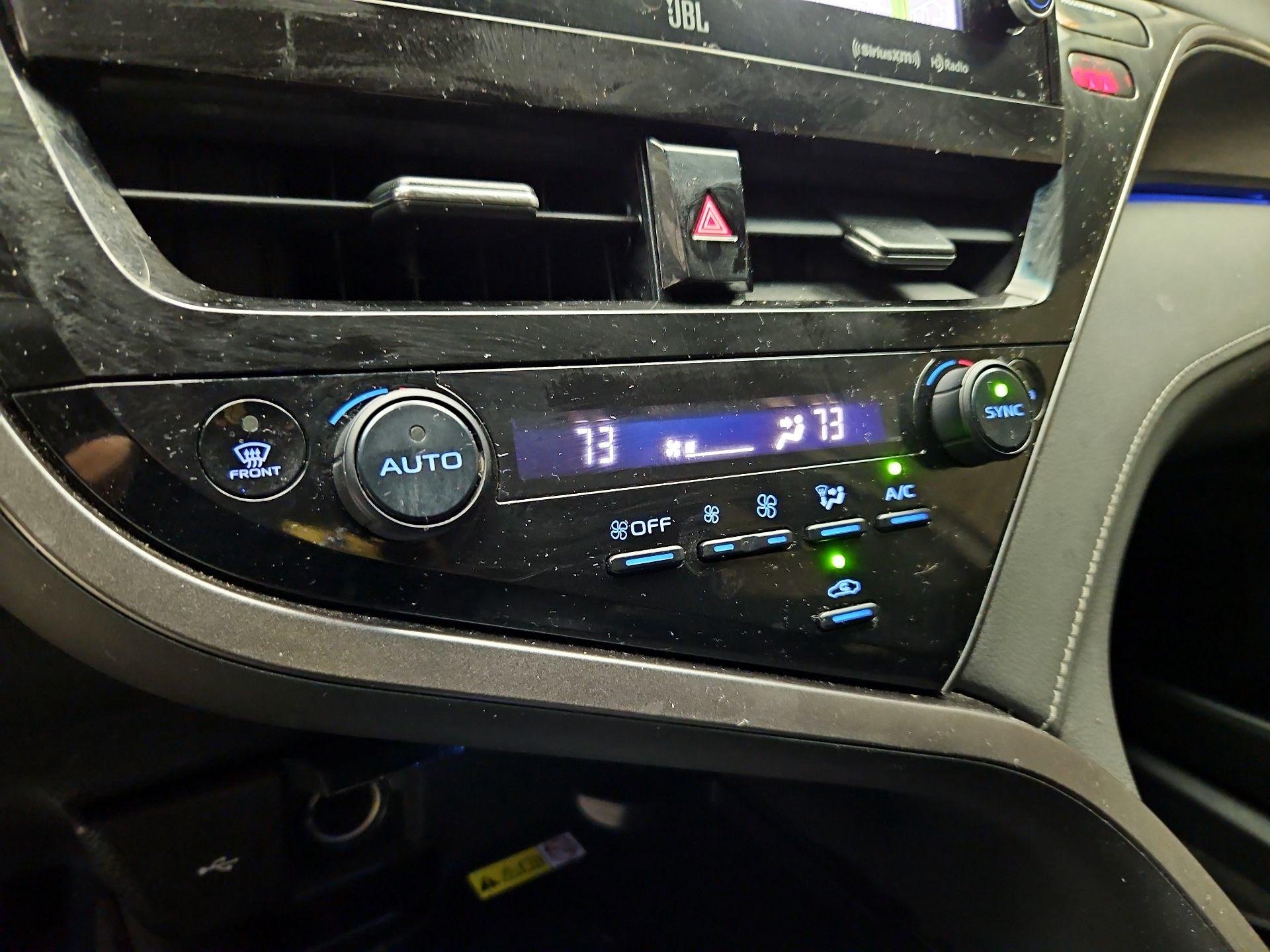 Thumbnail: 2023 Toyota Camry - 17