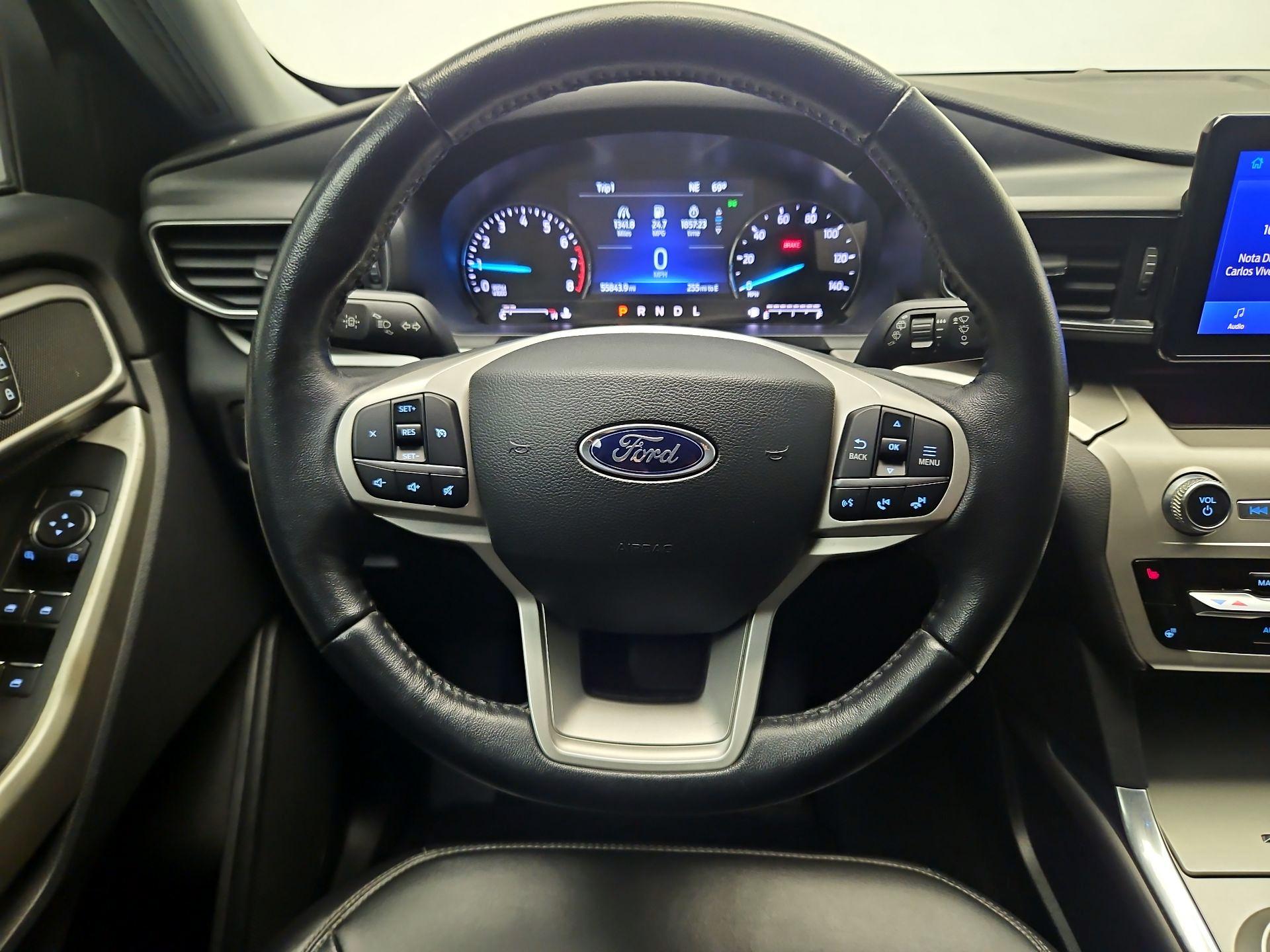 Thumbnail: 2022 Ford Explorer - 10