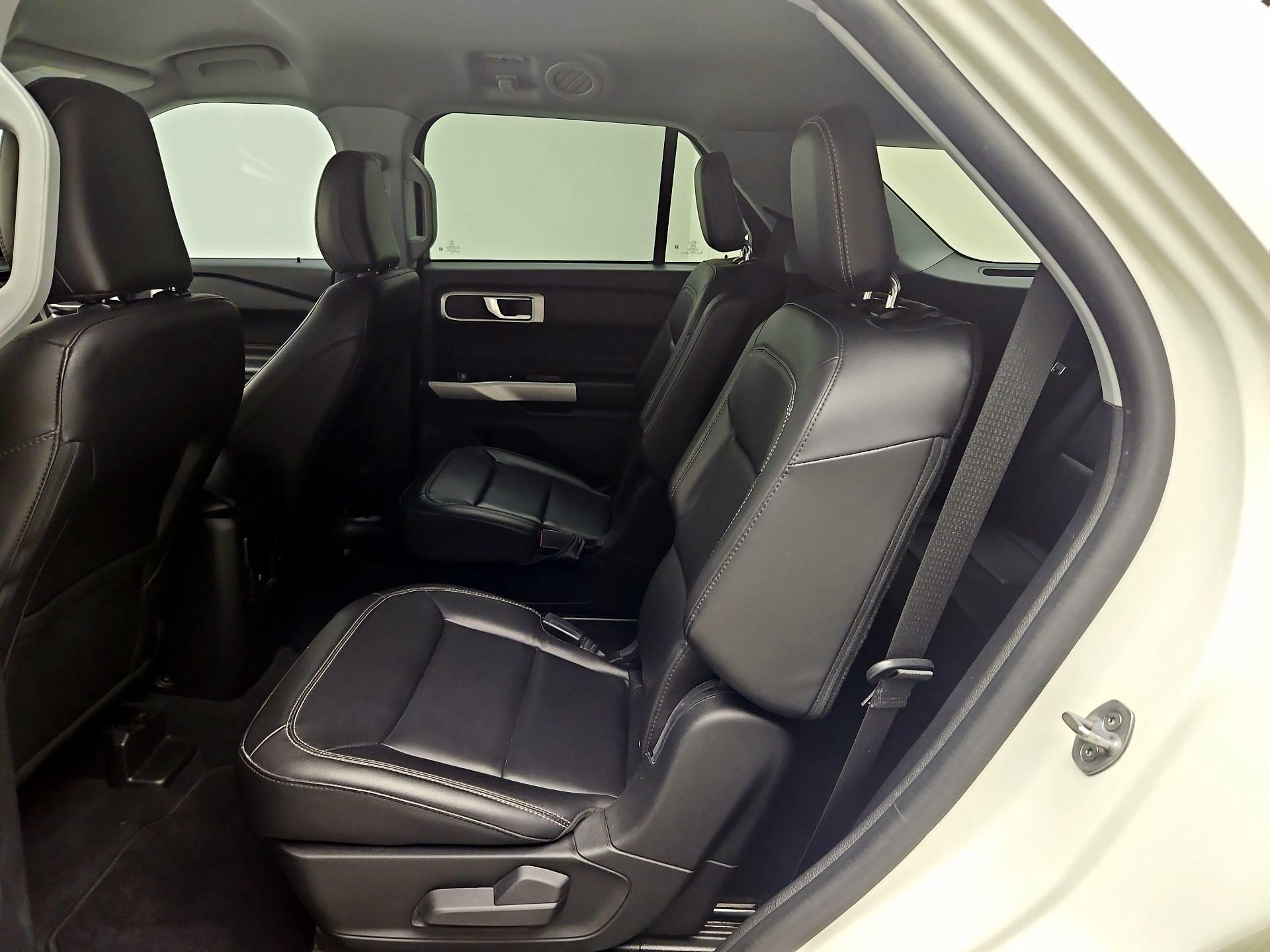 Thumbnail: 2022 Ford Explorer - 19