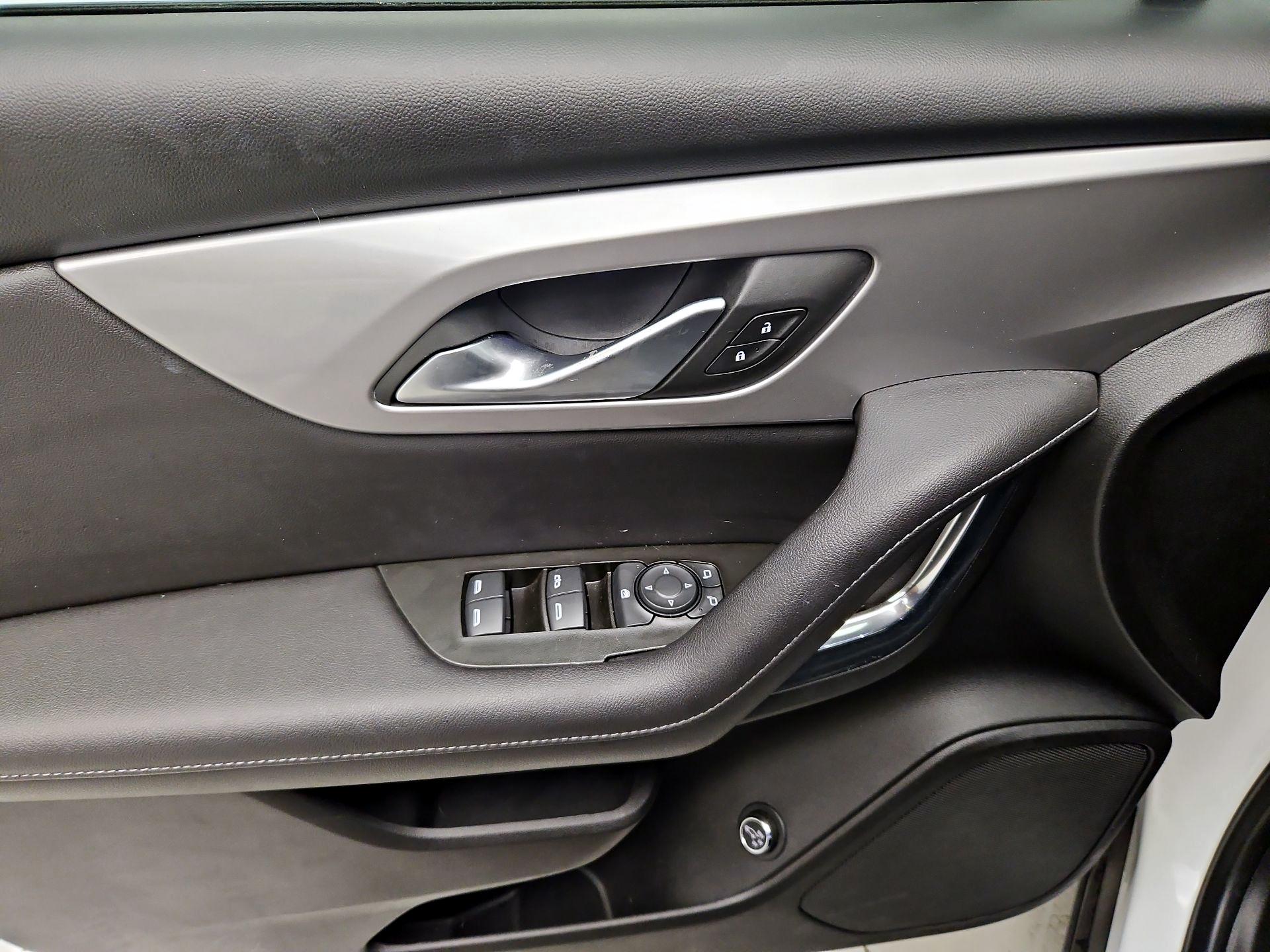 Thumbnail: 2022 Chevrolet Blazer - 12