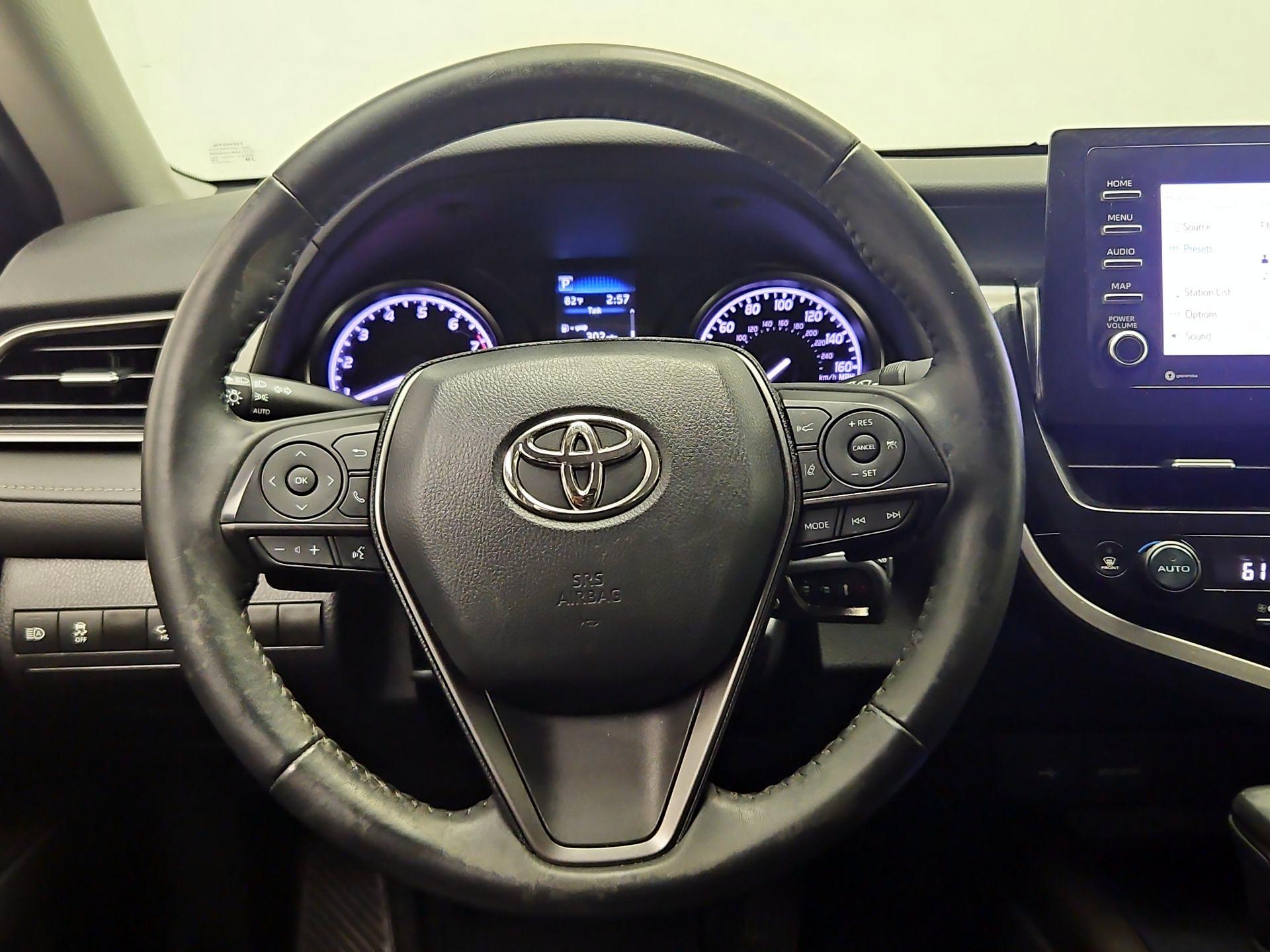 Thumbnail: 2023 Toyota Camry - 10