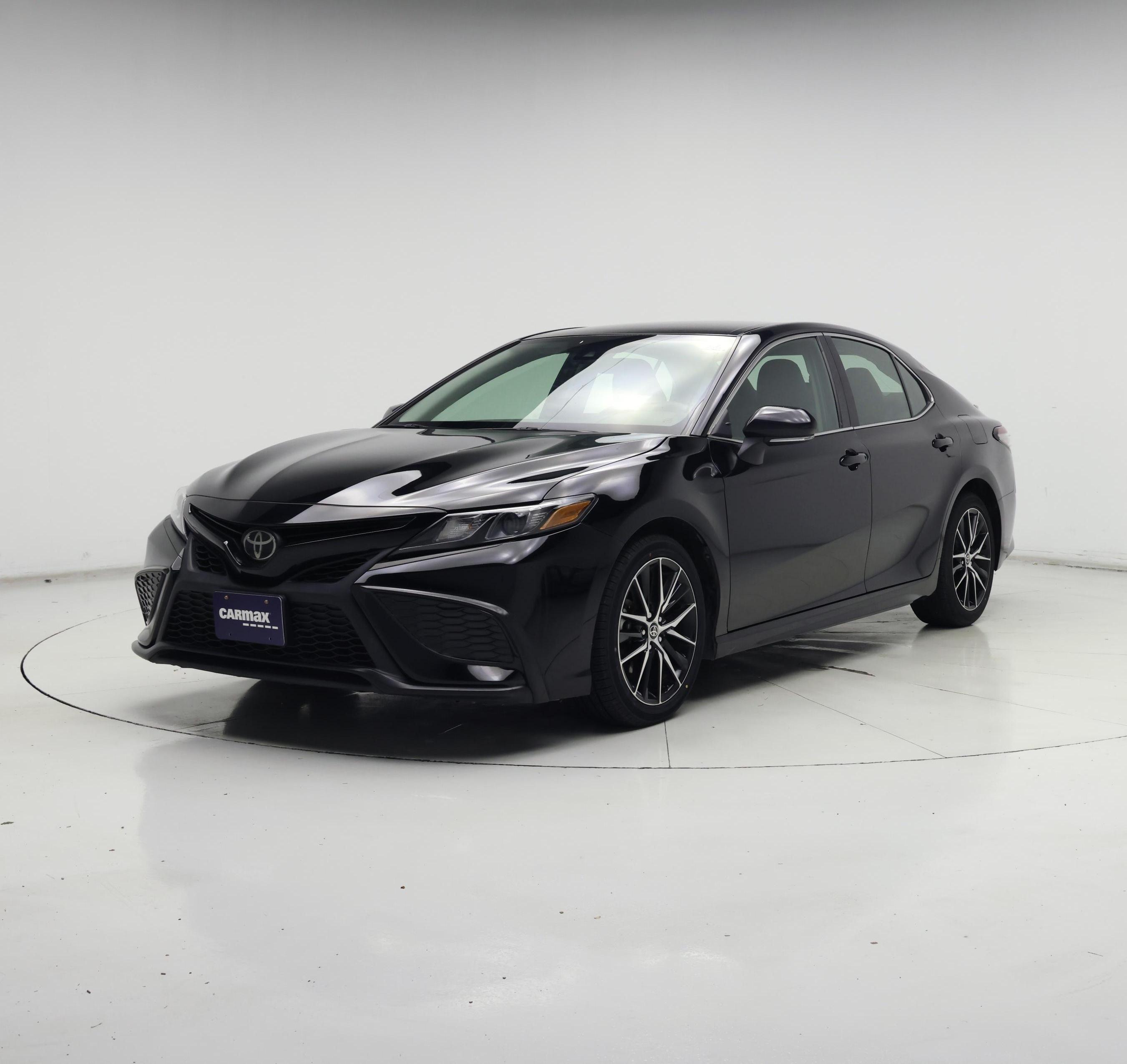 Thumbnail: 2023 Toyota Camry - 4