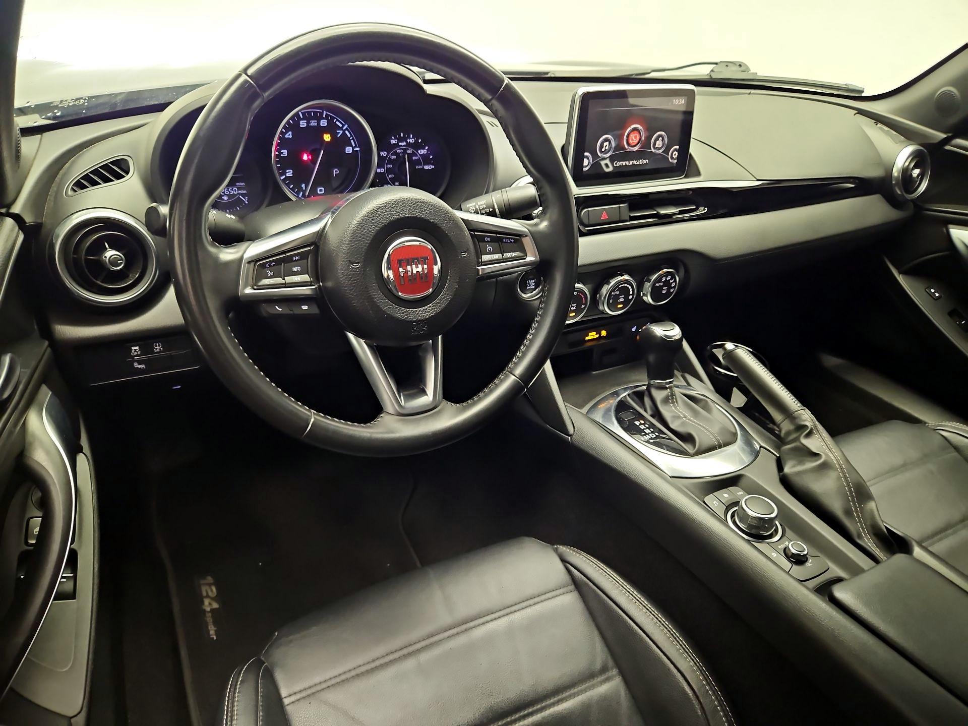 Thumbnail: 2020 Fiat 124 Spider - 9