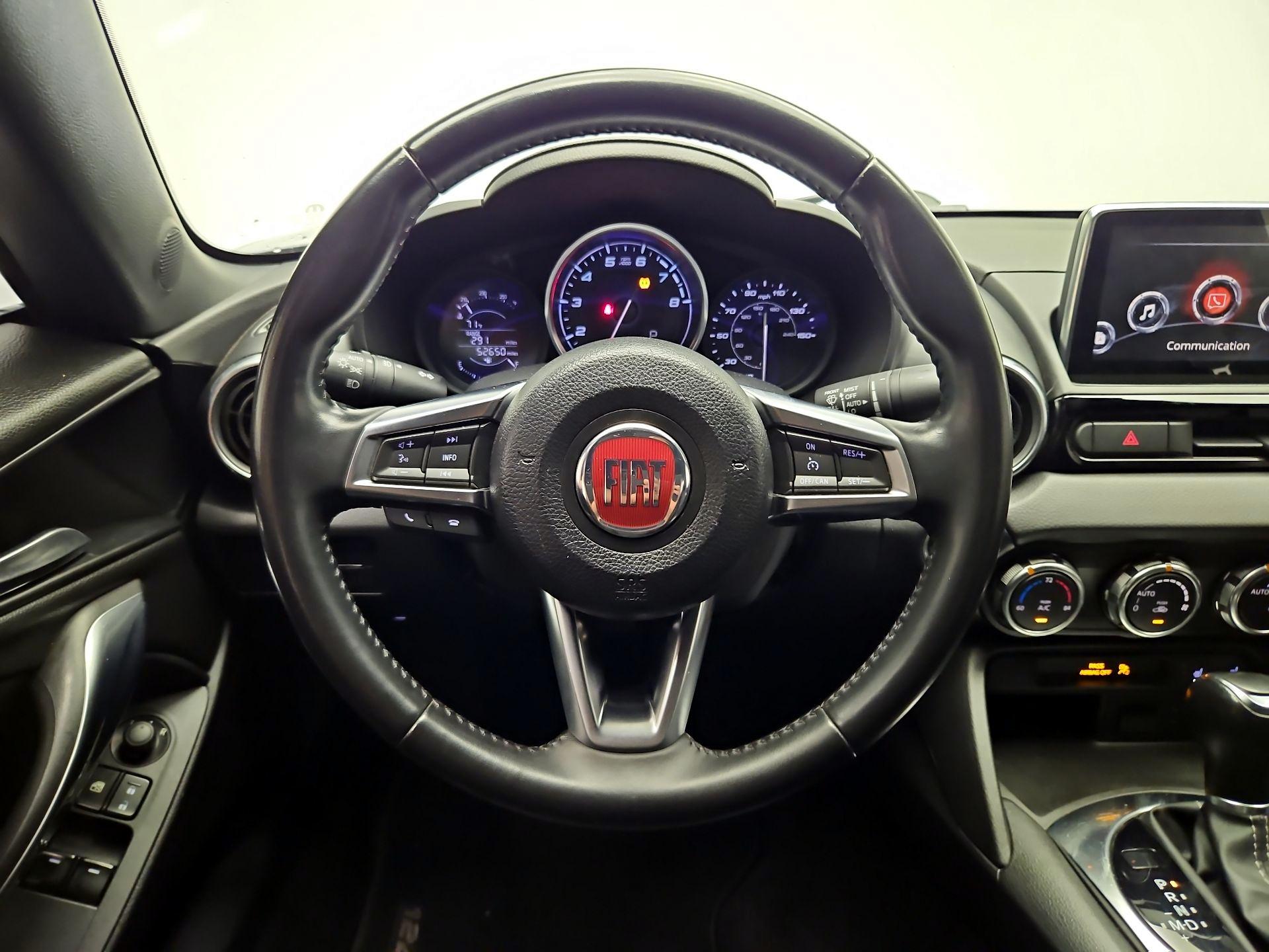 Thumbnail: 2020 Fiat 124 Spider - 10