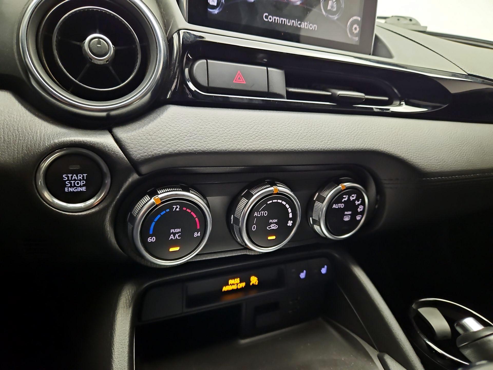 Thumbnail: 2020 Fiat 124 Spider - 15