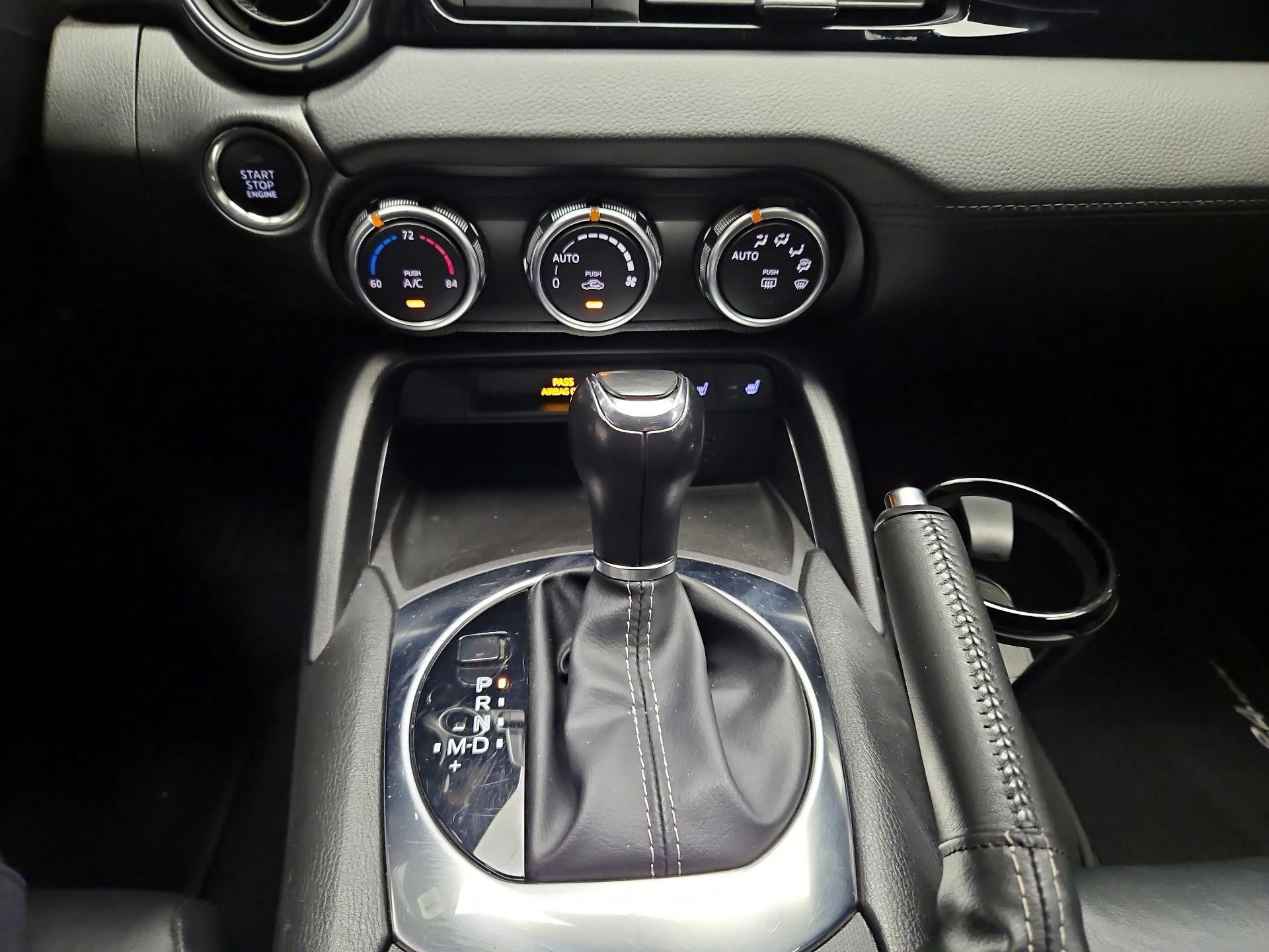 Thumbnail: 2020 Fiat 124 Spider - 16