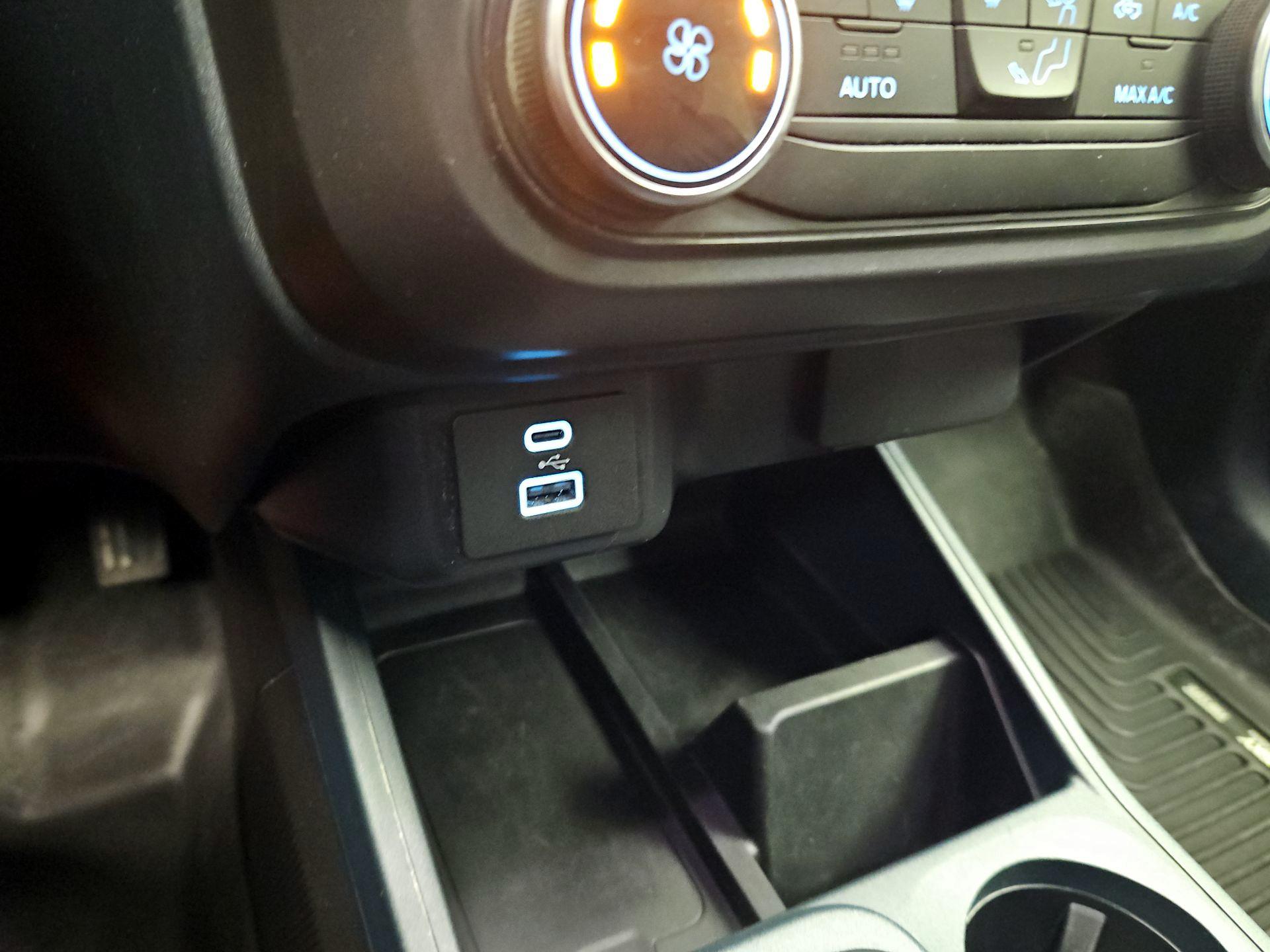 Thumbnail: 2023 Ford Maverick - 18