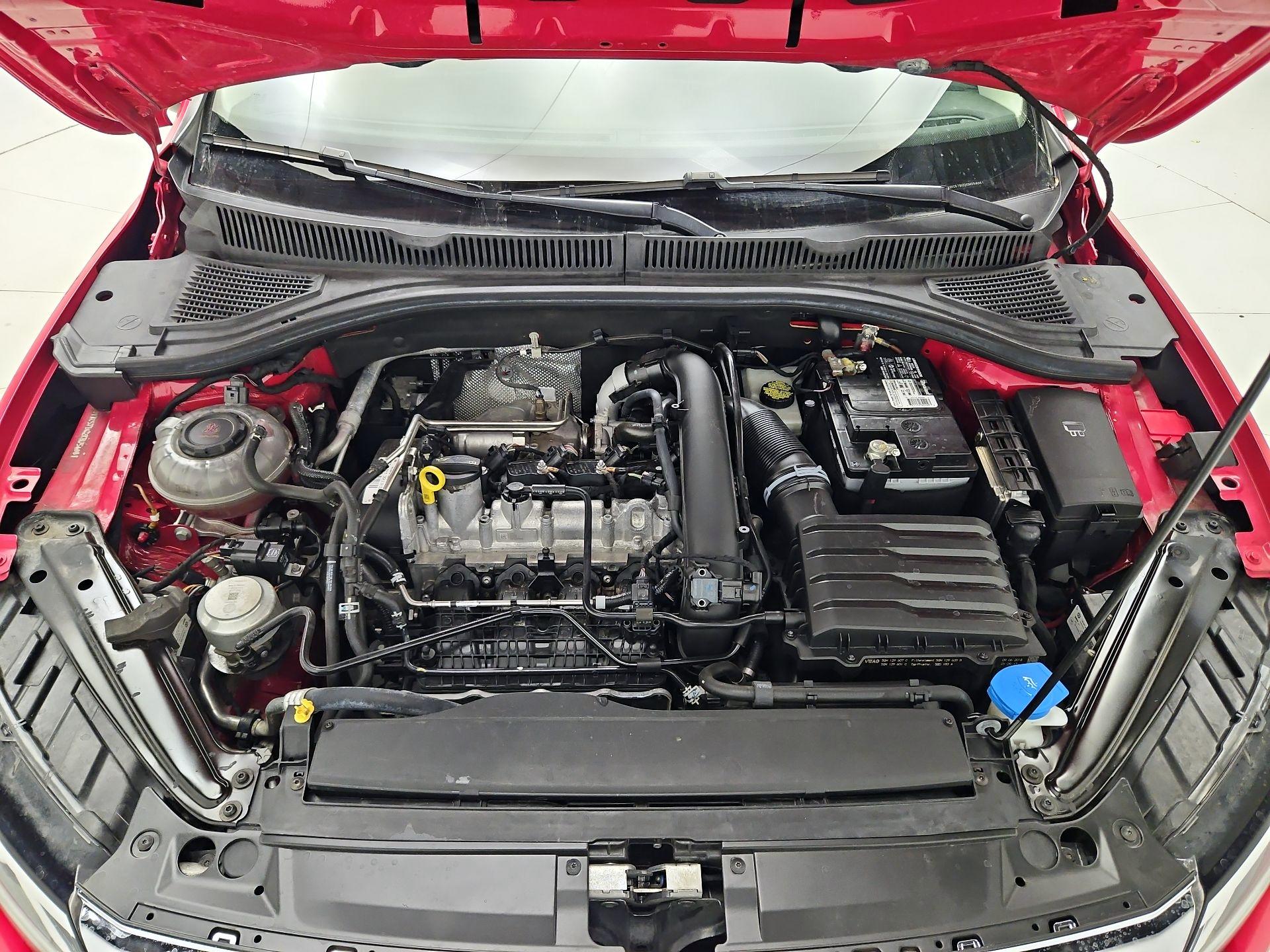 Thumbnail: 2019 Volkswagen Jetta - 18