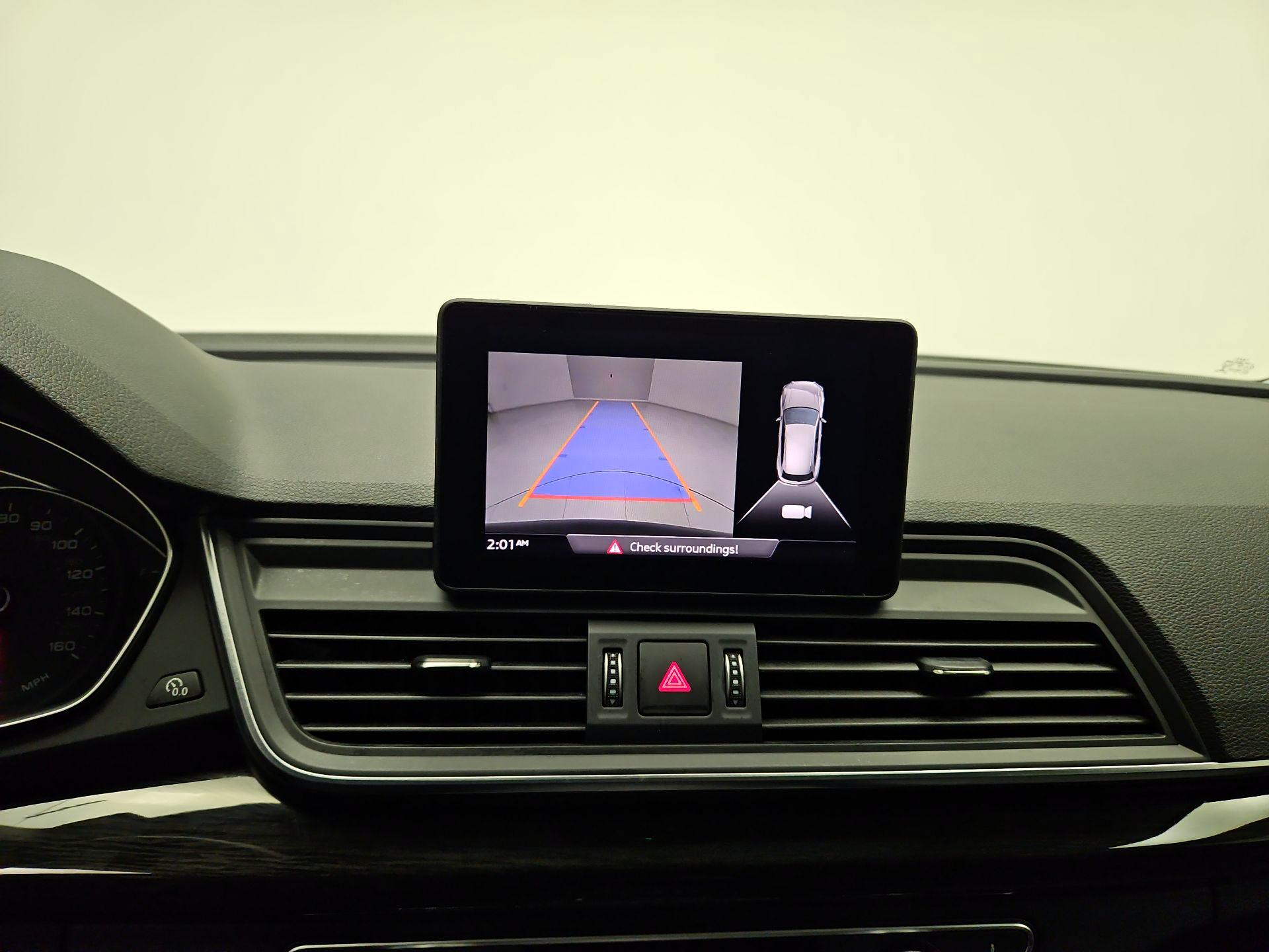 Thumbnail: 2019 Audi Q5 - 13