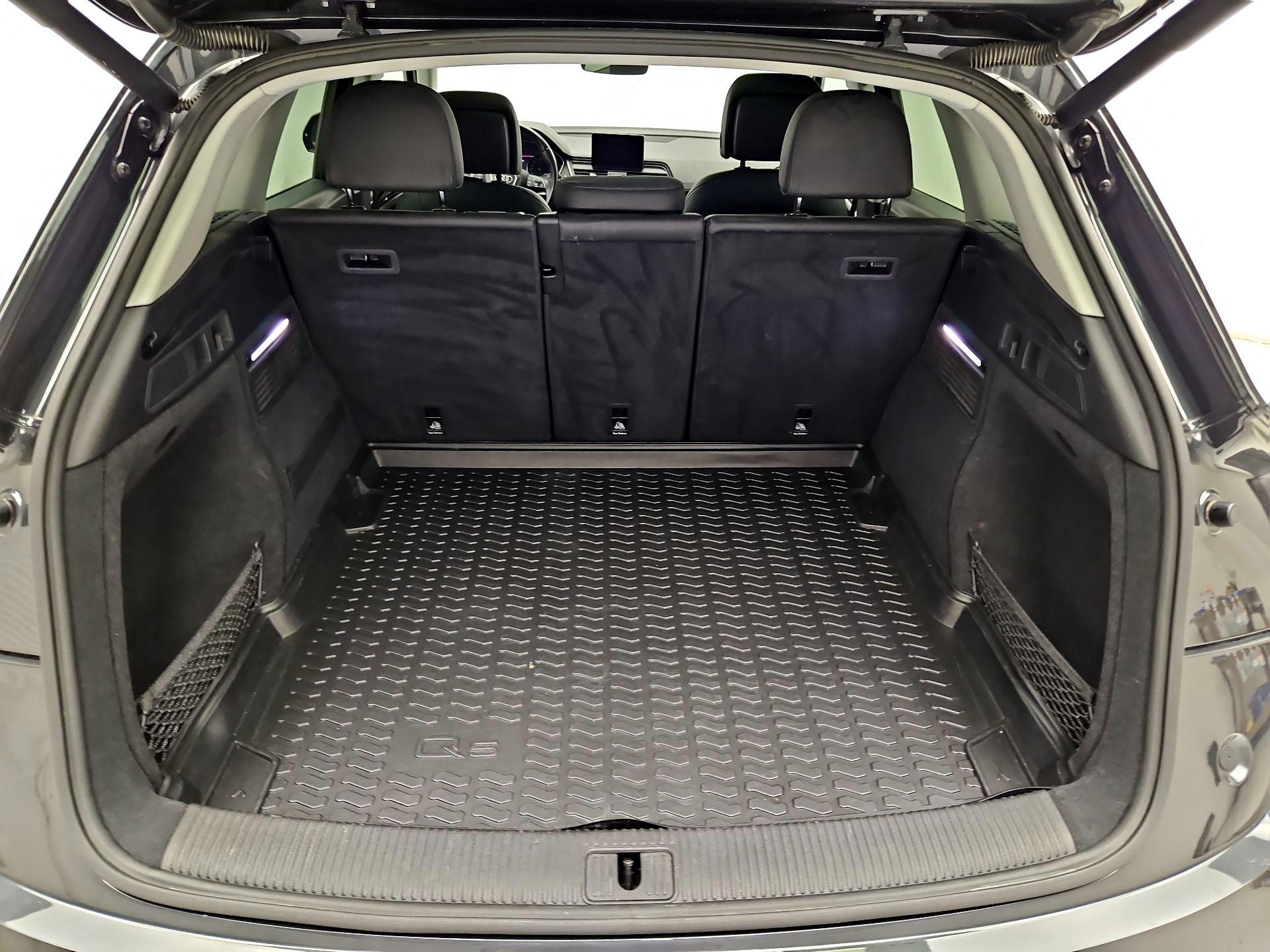 Thumbnail: 2019 Audi Q5 - 18