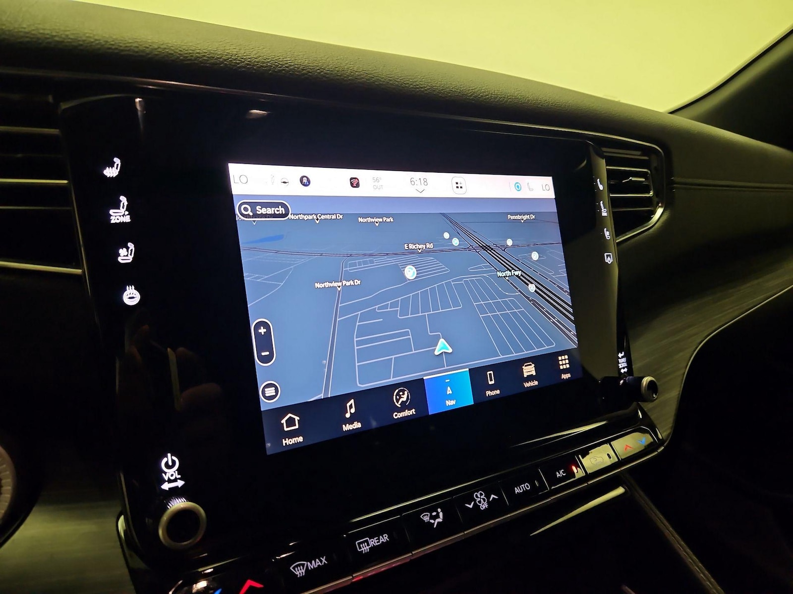 2024 Jeep Wagoneer Series II - Photo 15