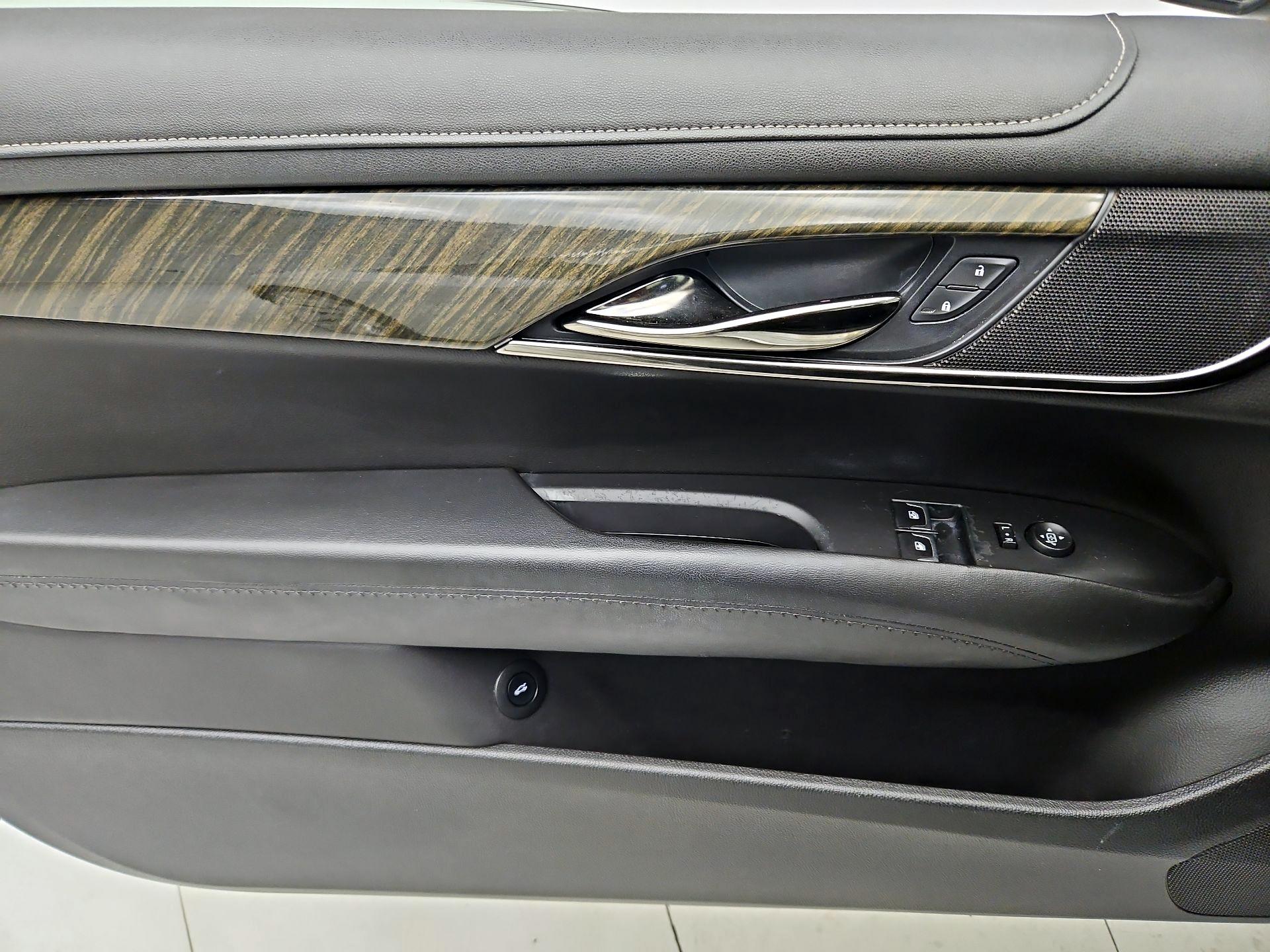 Thumbnail: 2019 Cadillac ATS - 12