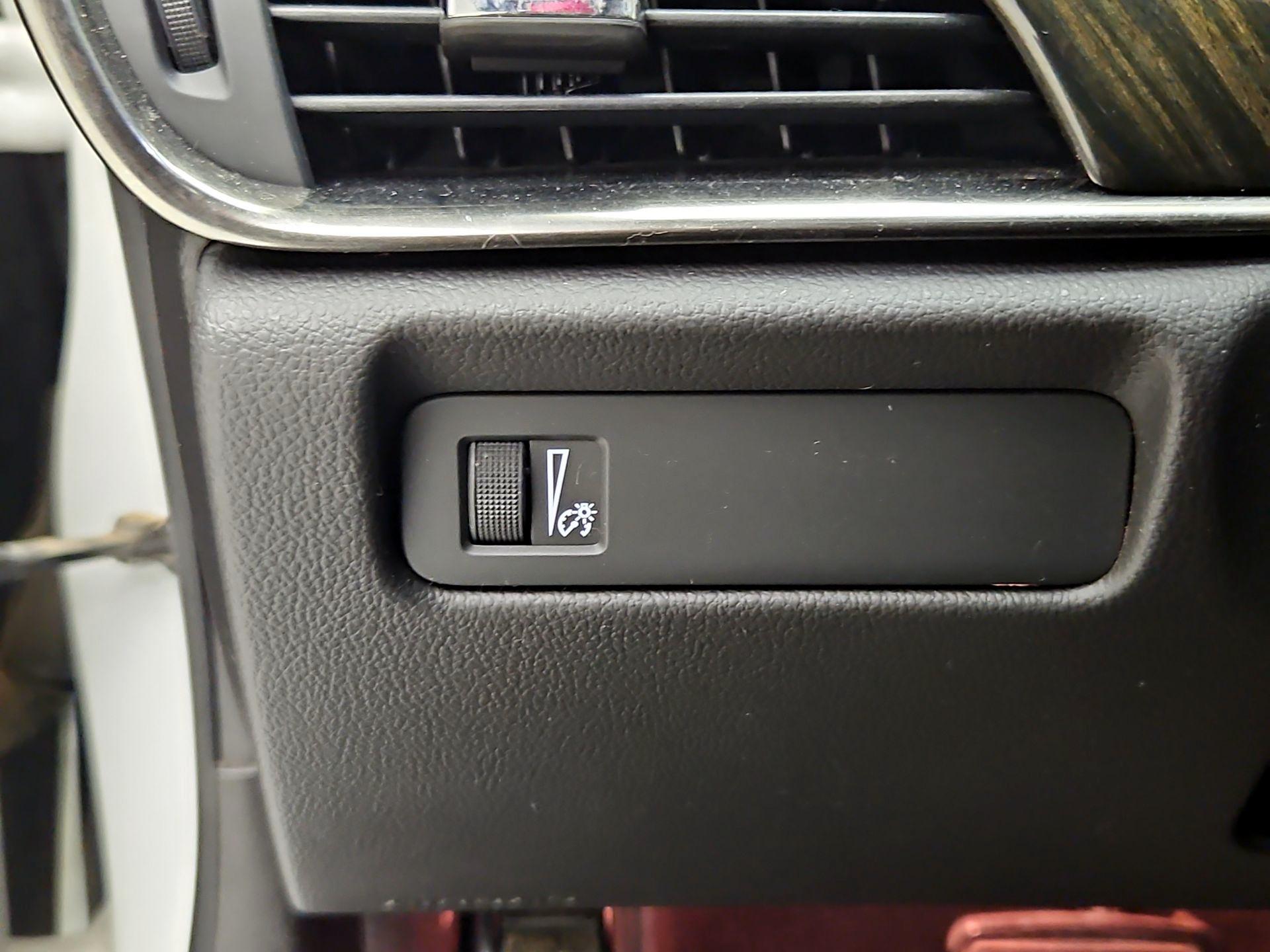 Thumbnail: 2019 Cadillac ATS - 13