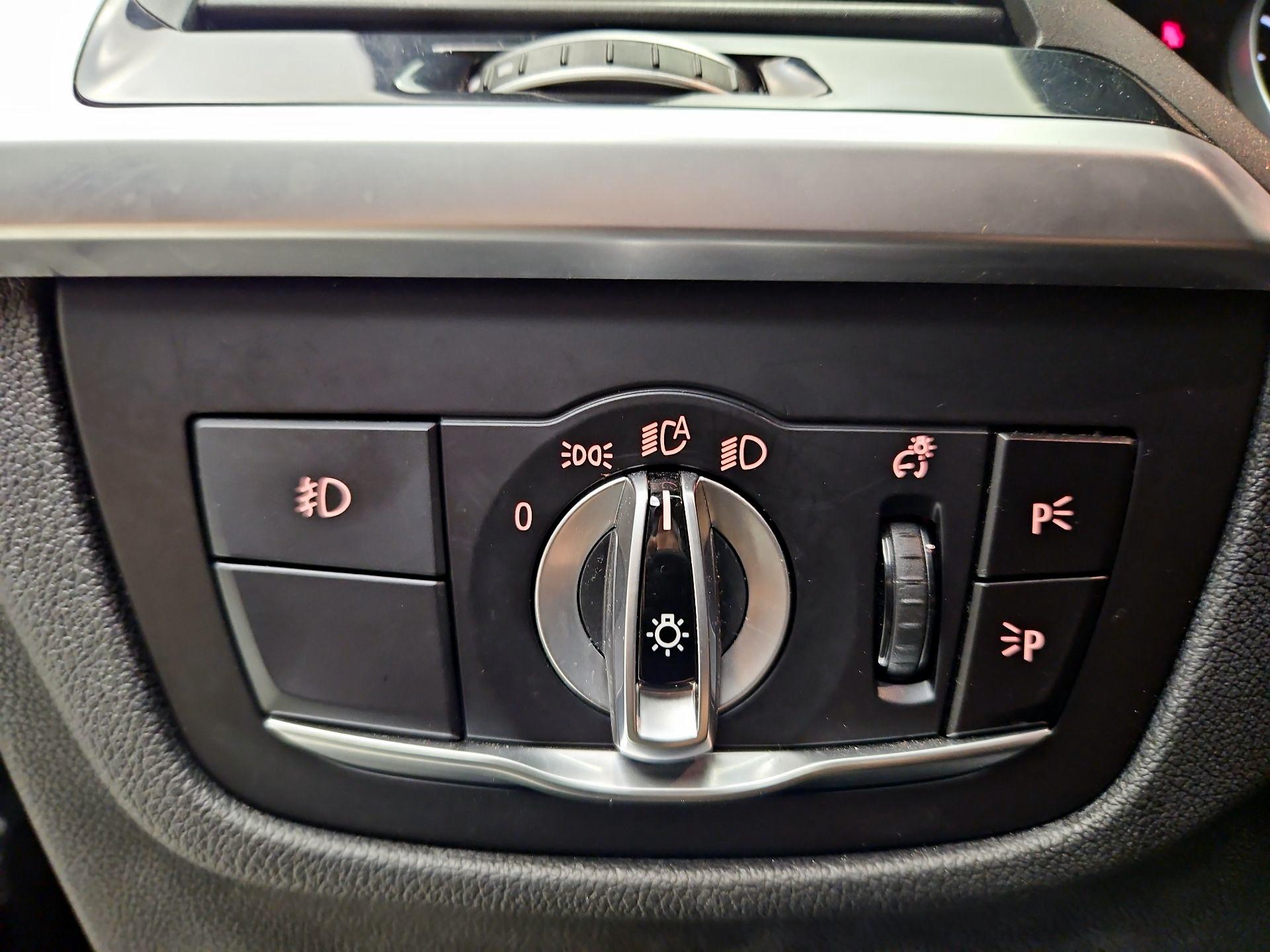 Thumbnail: 2019 BMW X3 - 13